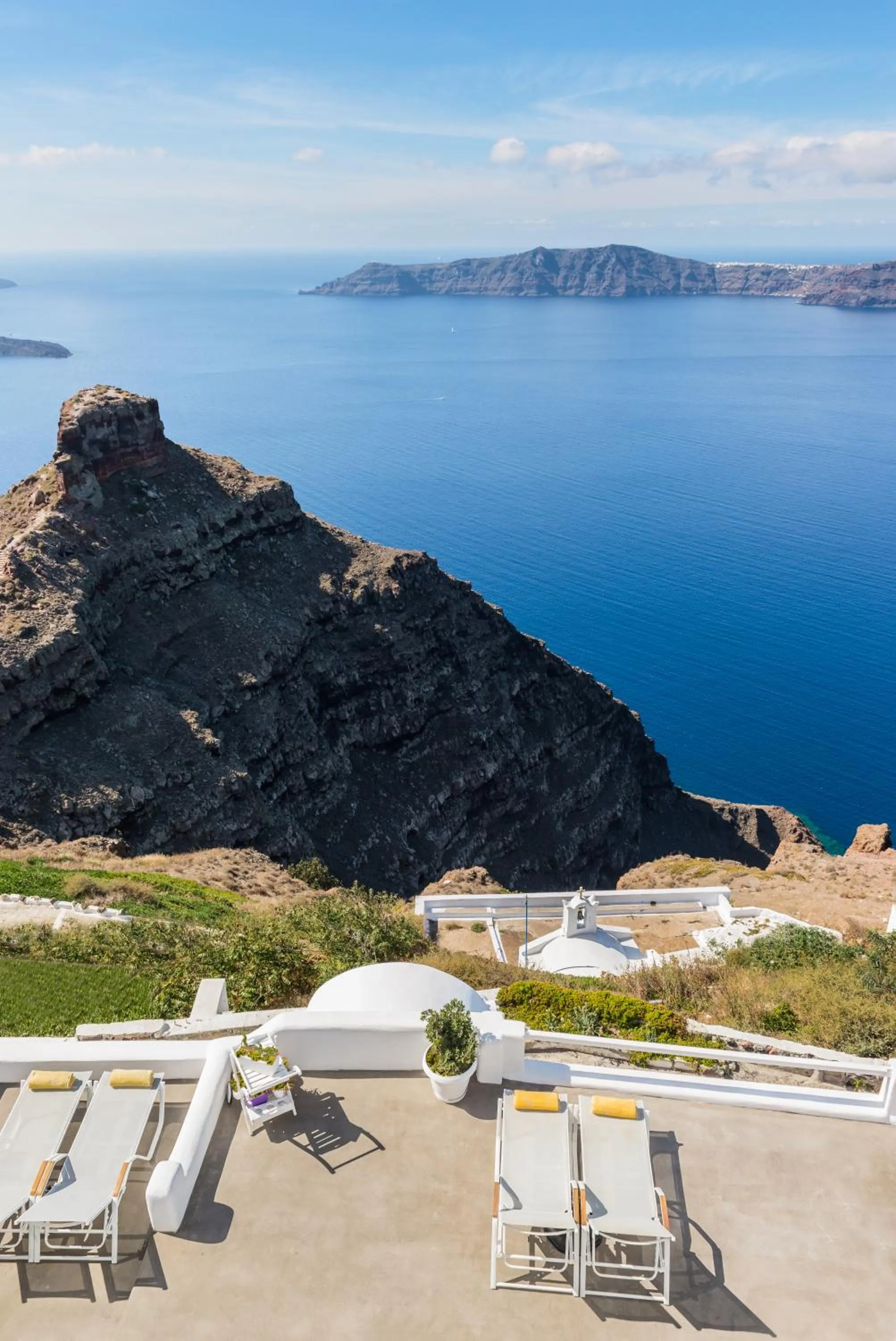 Day in Iliovasilema Suites