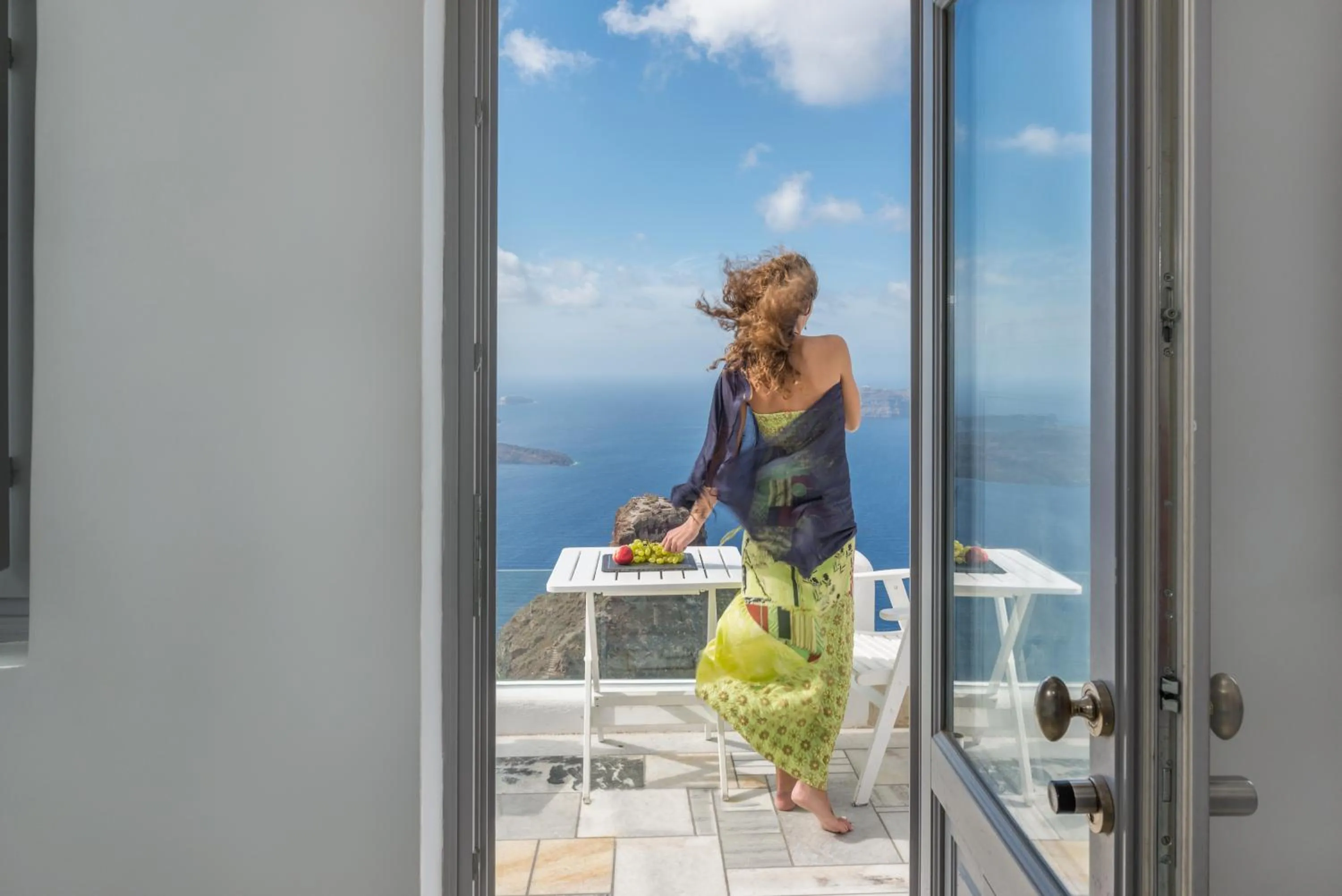 Day in Iliovasilema Suites