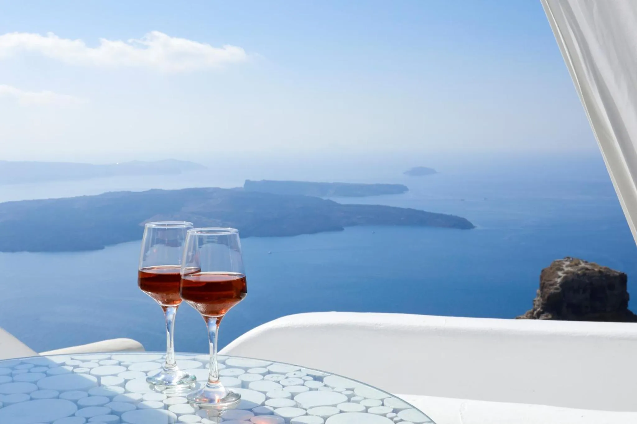 Day in Iliovasilema Suites