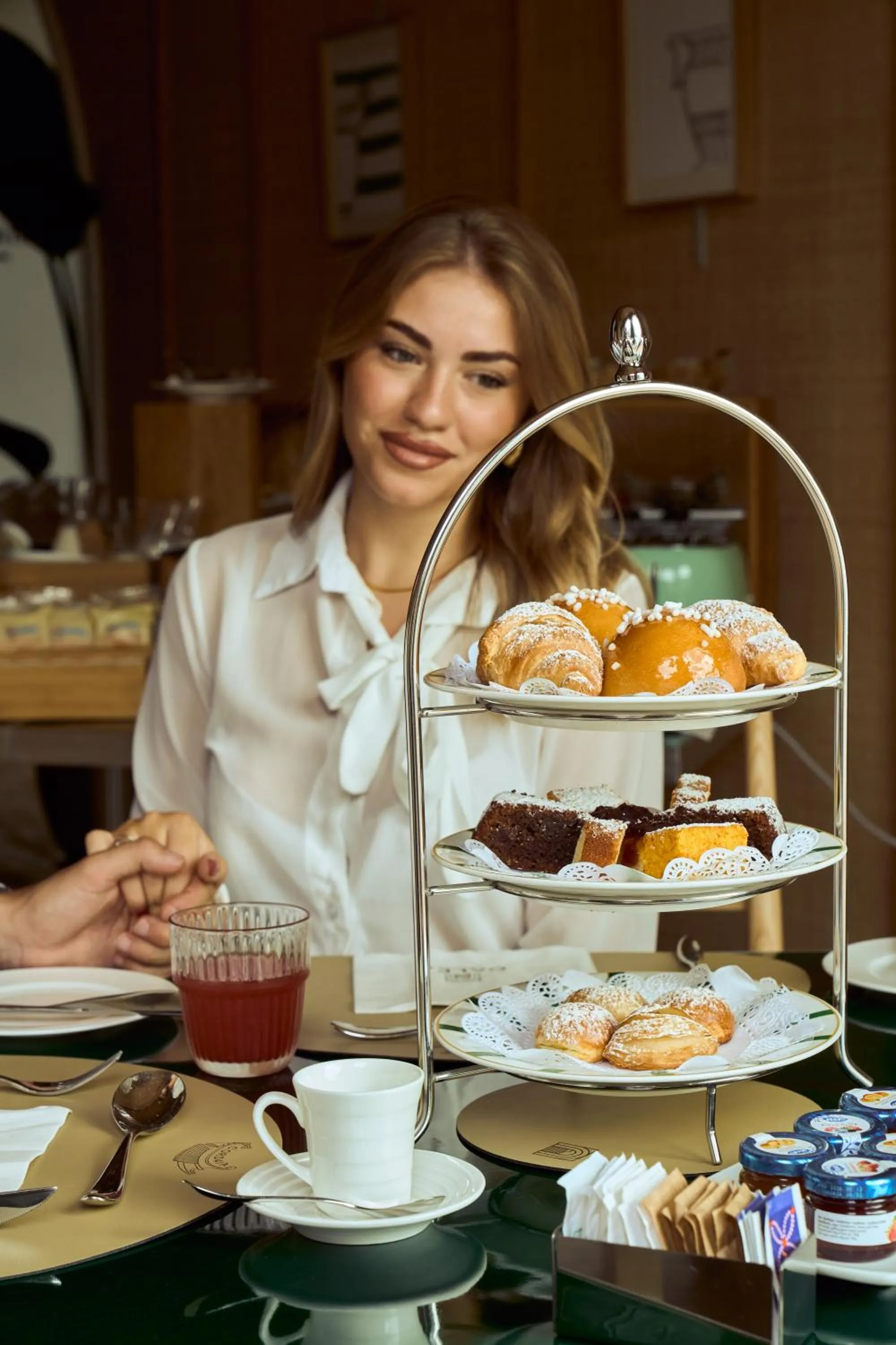 Restaurant/places to eat in CALEA Boutique Hotel