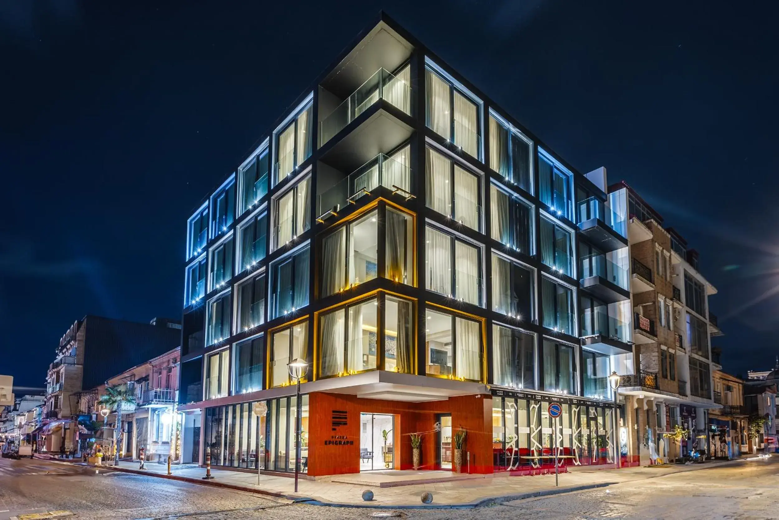 Piazza Epigraph Piazza Epigraph