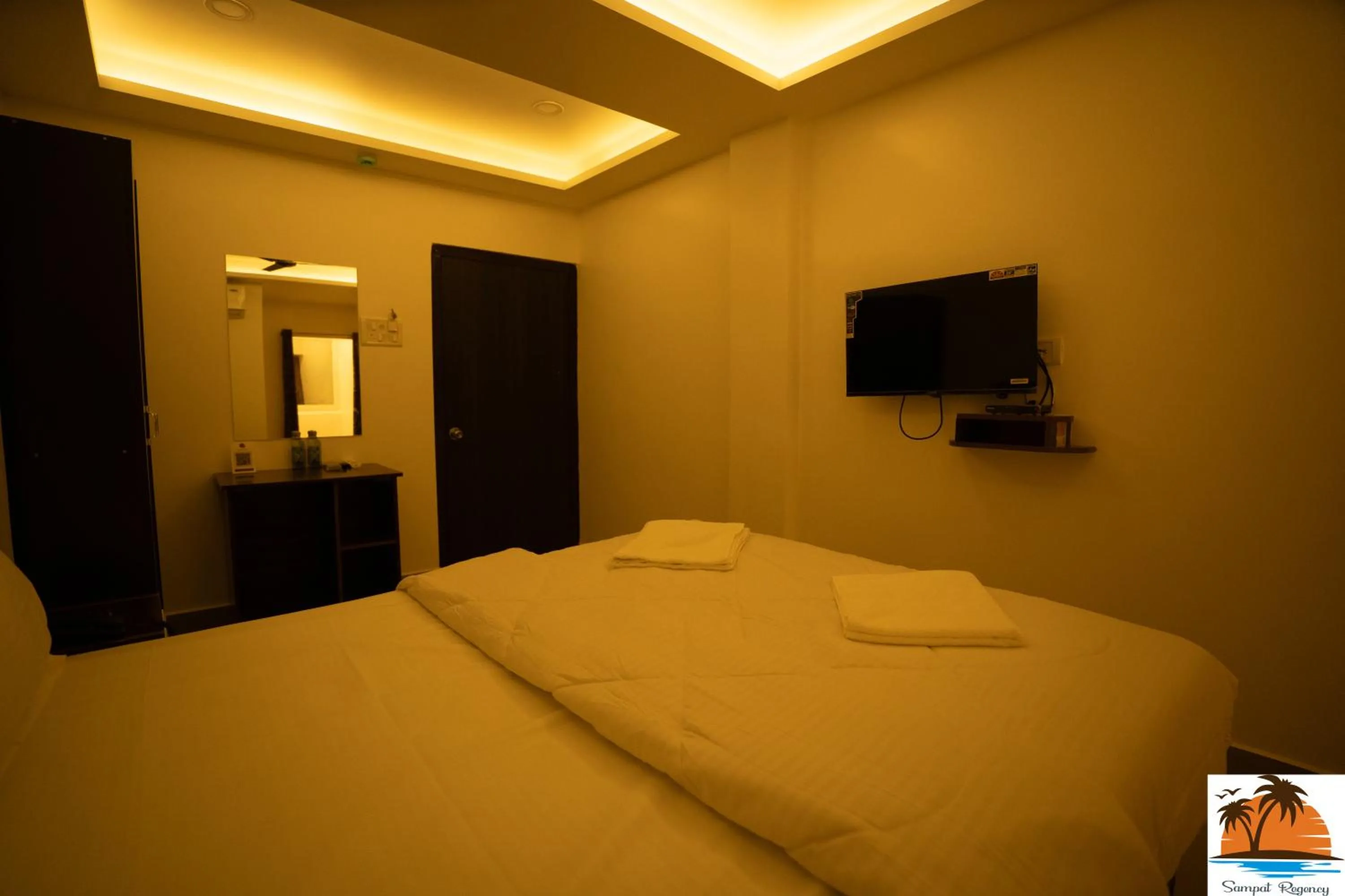 Bed in Sampat Regency
