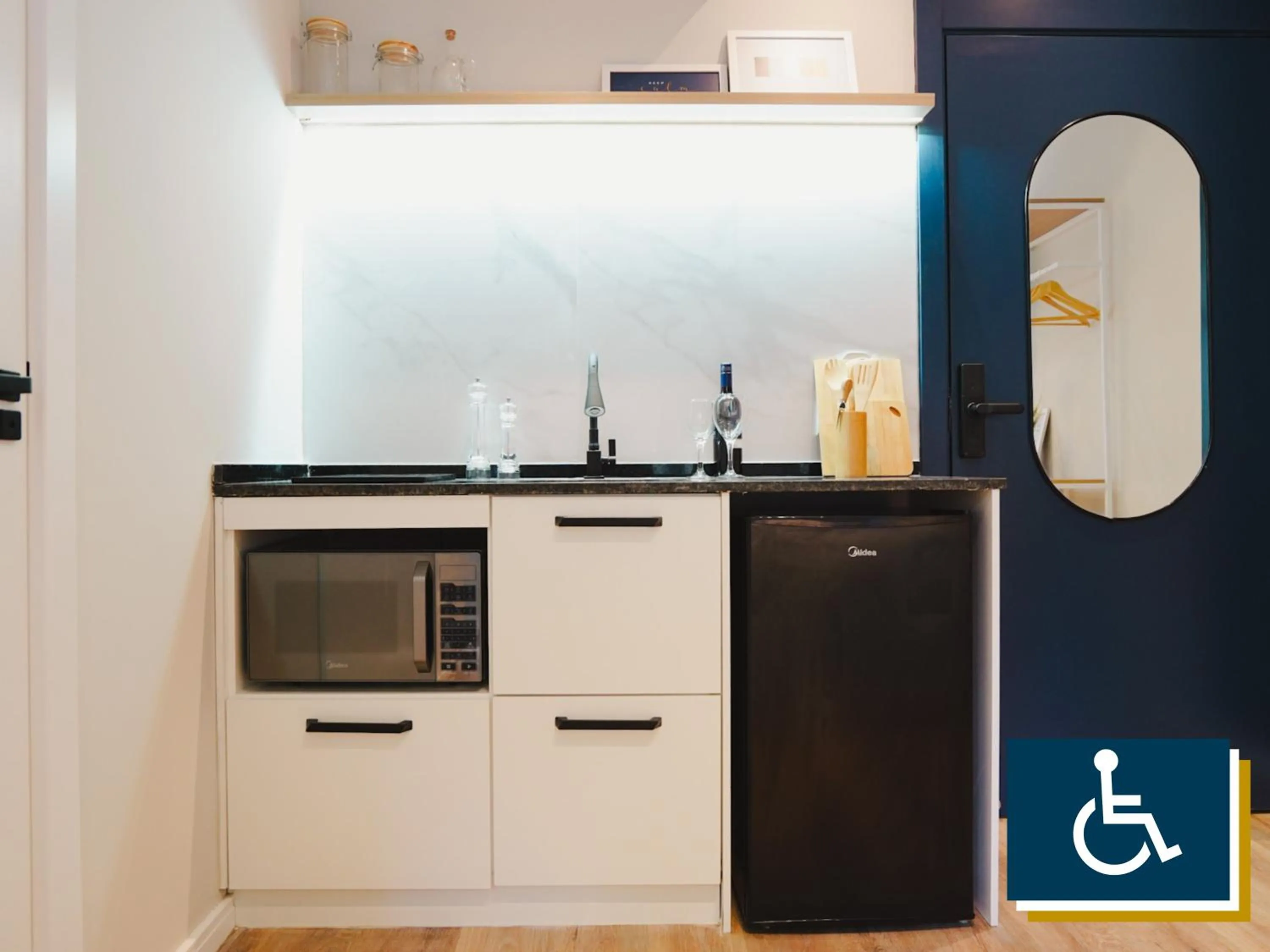 Communal kitchen in Apê Av Paulista Haddock Lobo