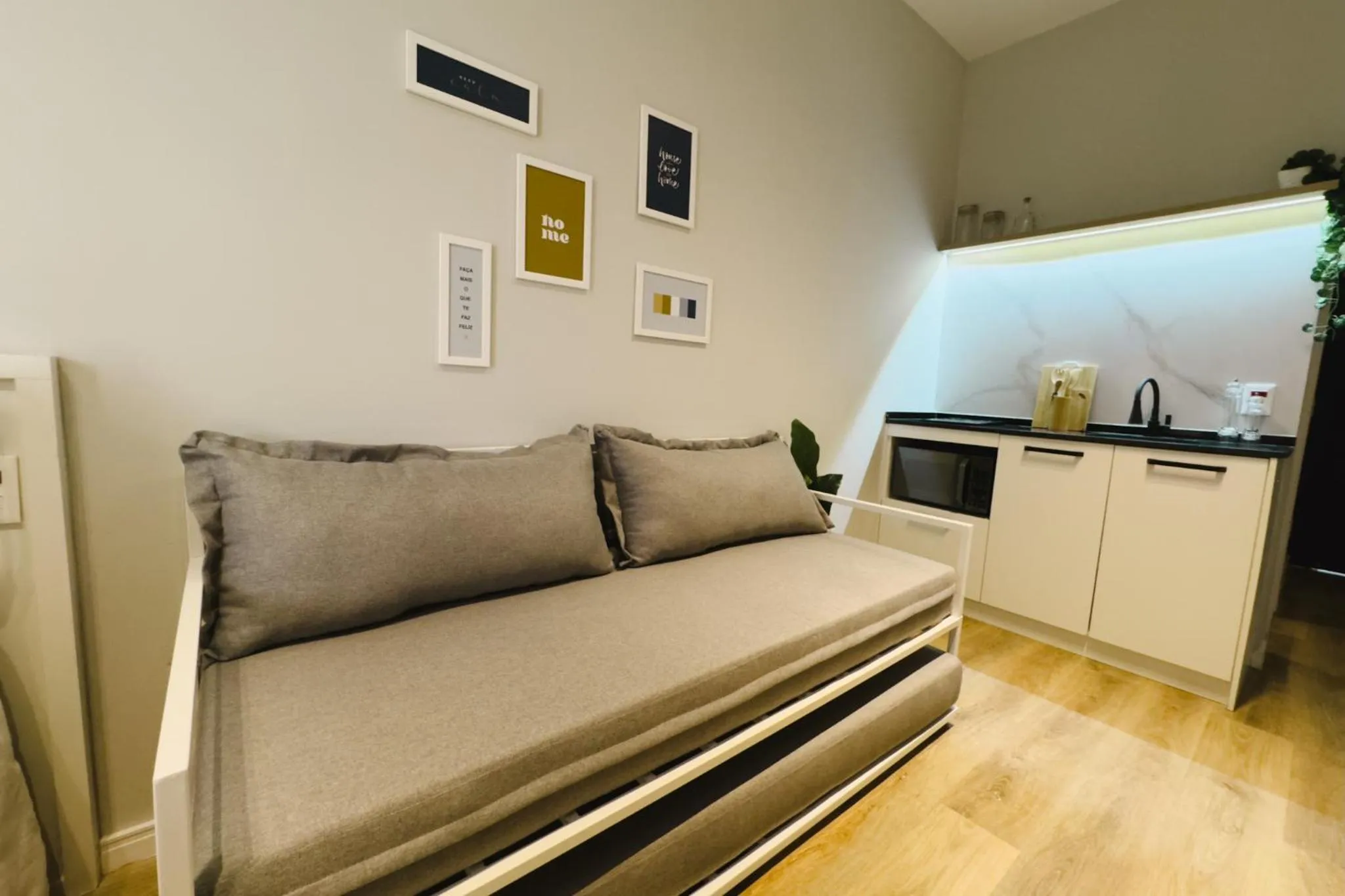 Kitchen or kitchenette in Apê Av Paulista Haddock Lobo