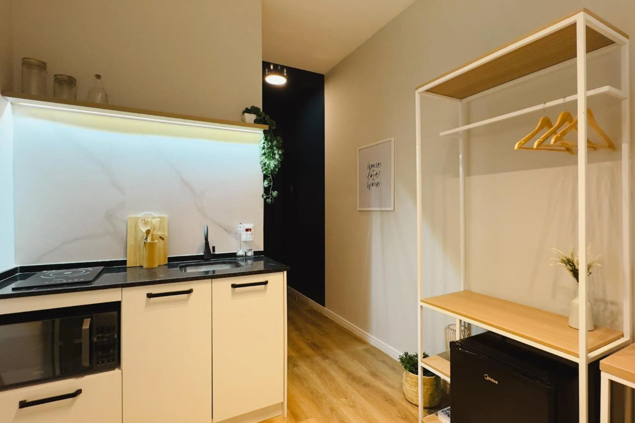 Kitchen or kitchenette in Apê Av Paulista Haddock Lobo