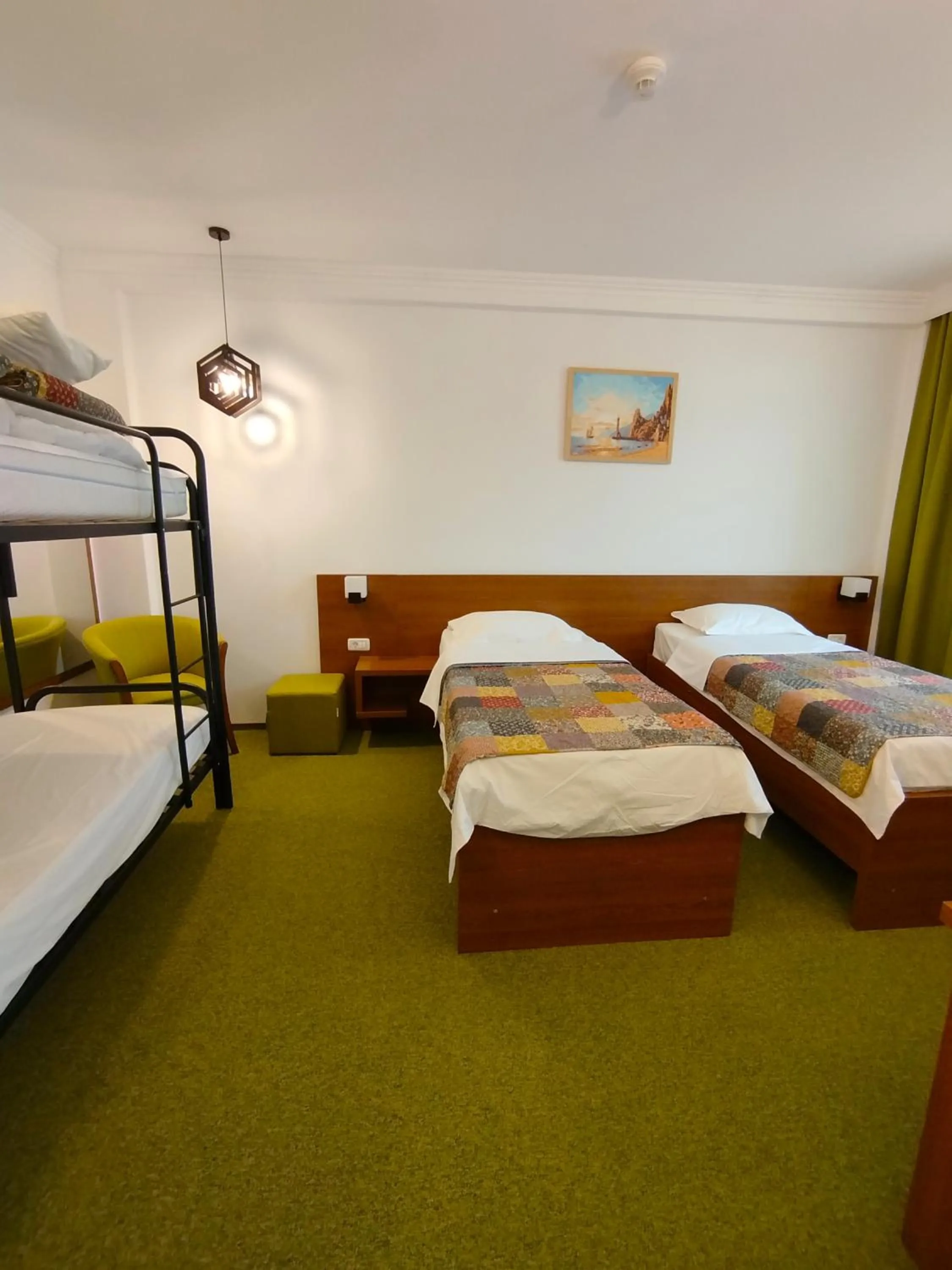 Bed in Hotel Comat Deva