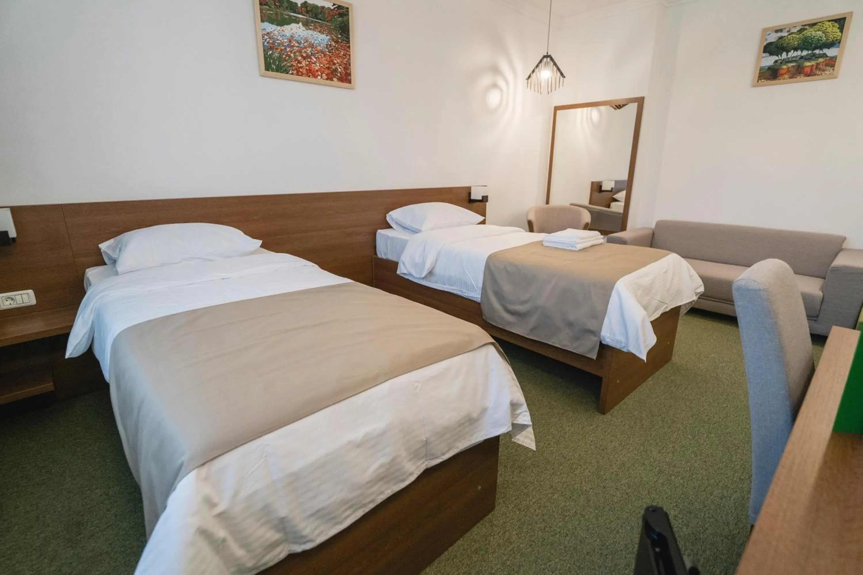 Bed in Hotel Comat Deva