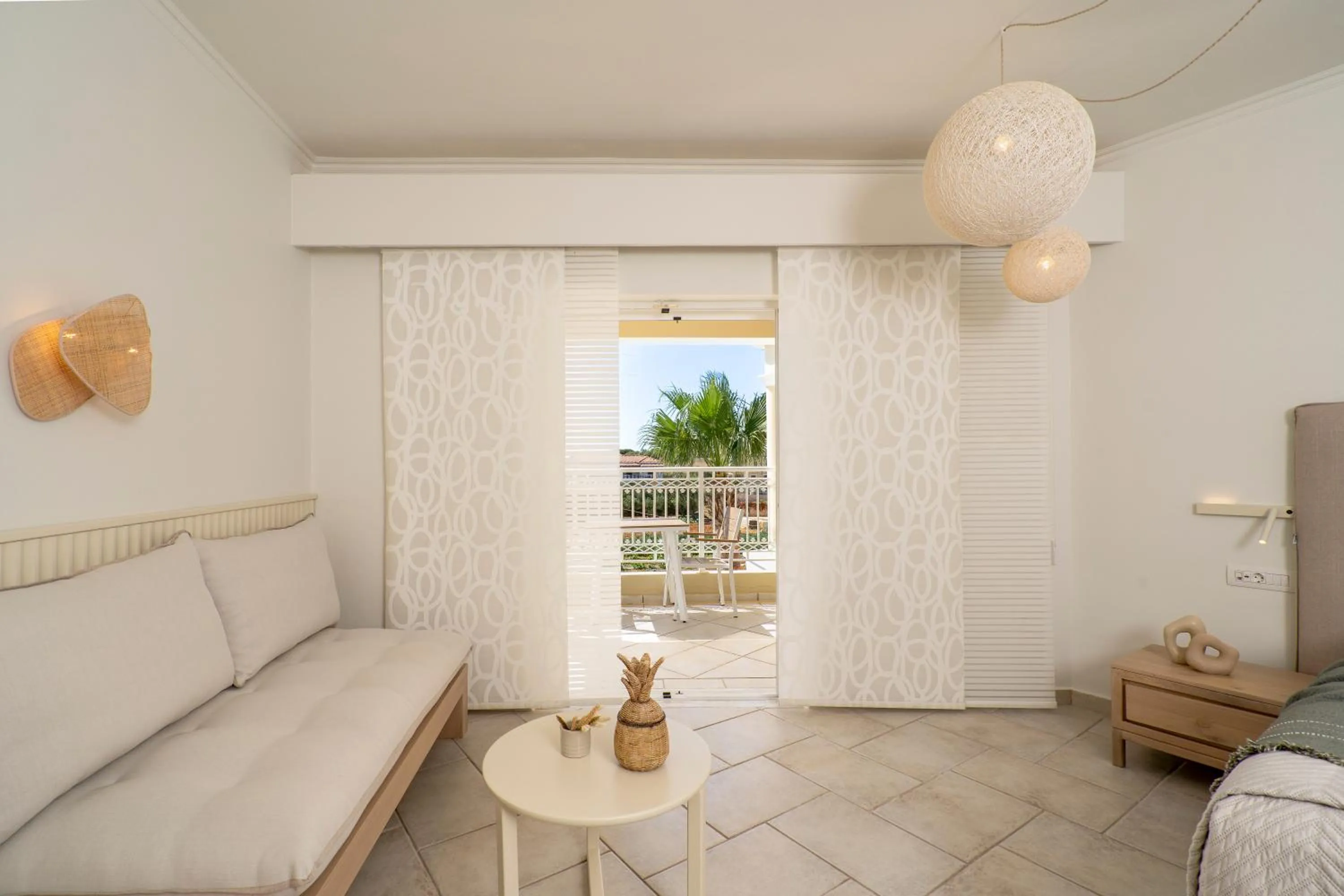 Seating area in Arkadia Hotel