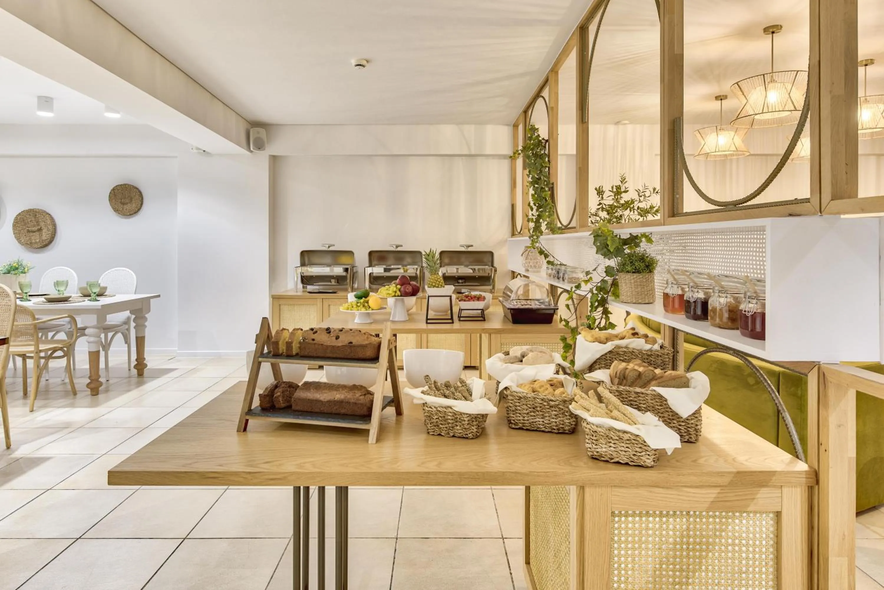 Buffet breakfast in Arkadia Hotel