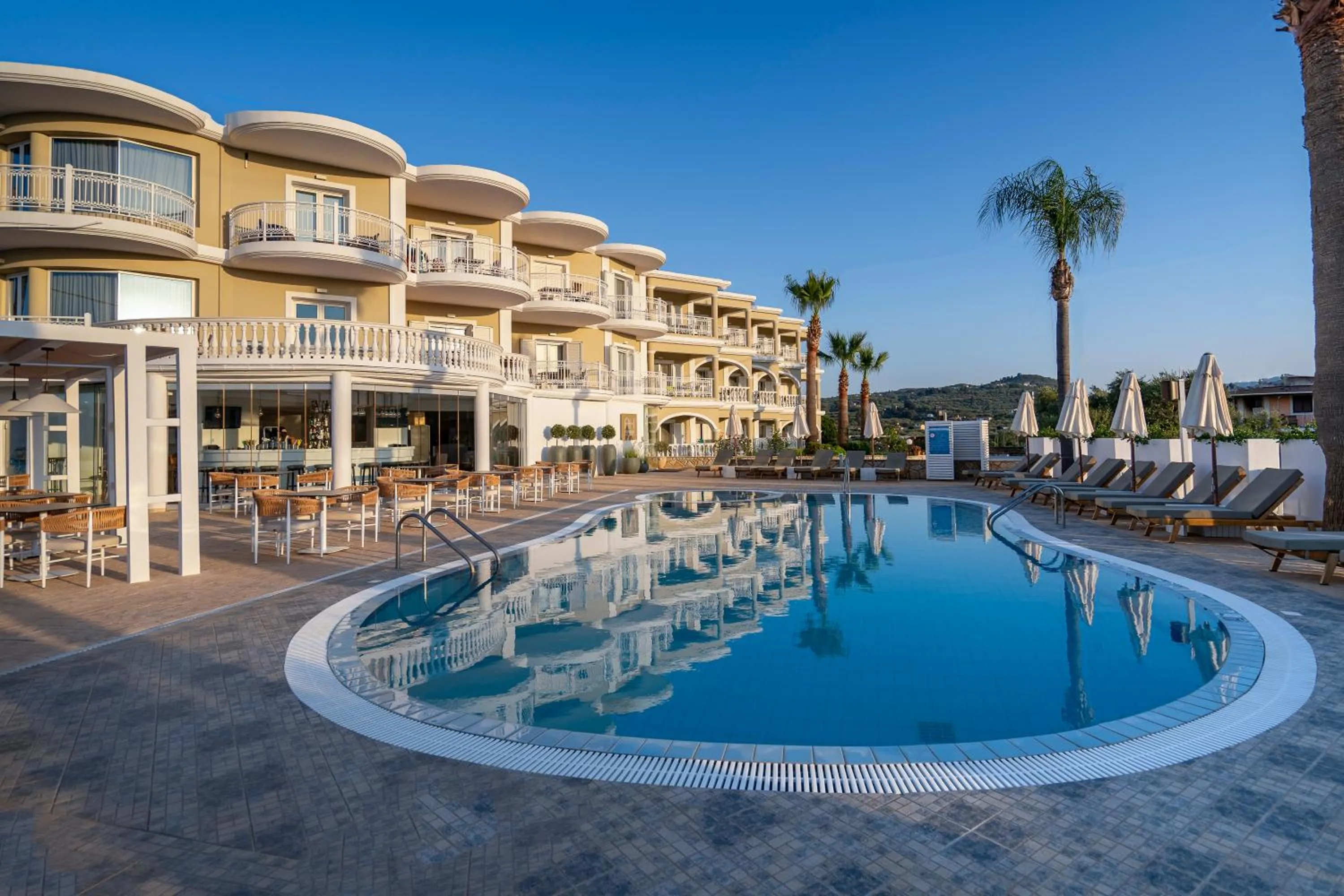 Swimming pool in Arkadia Hotel