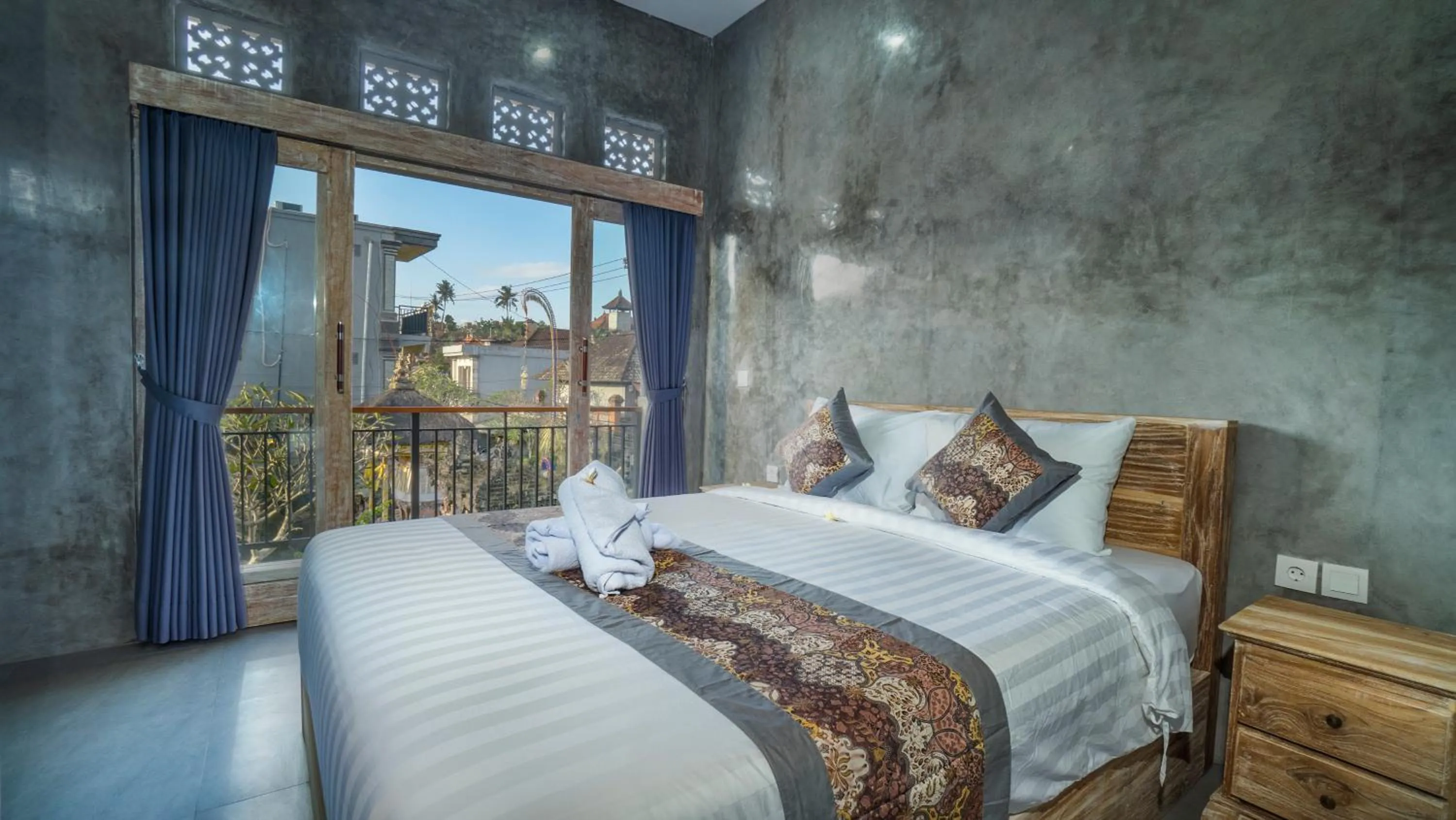 Bed in Skyline House Ubud View by EPS
