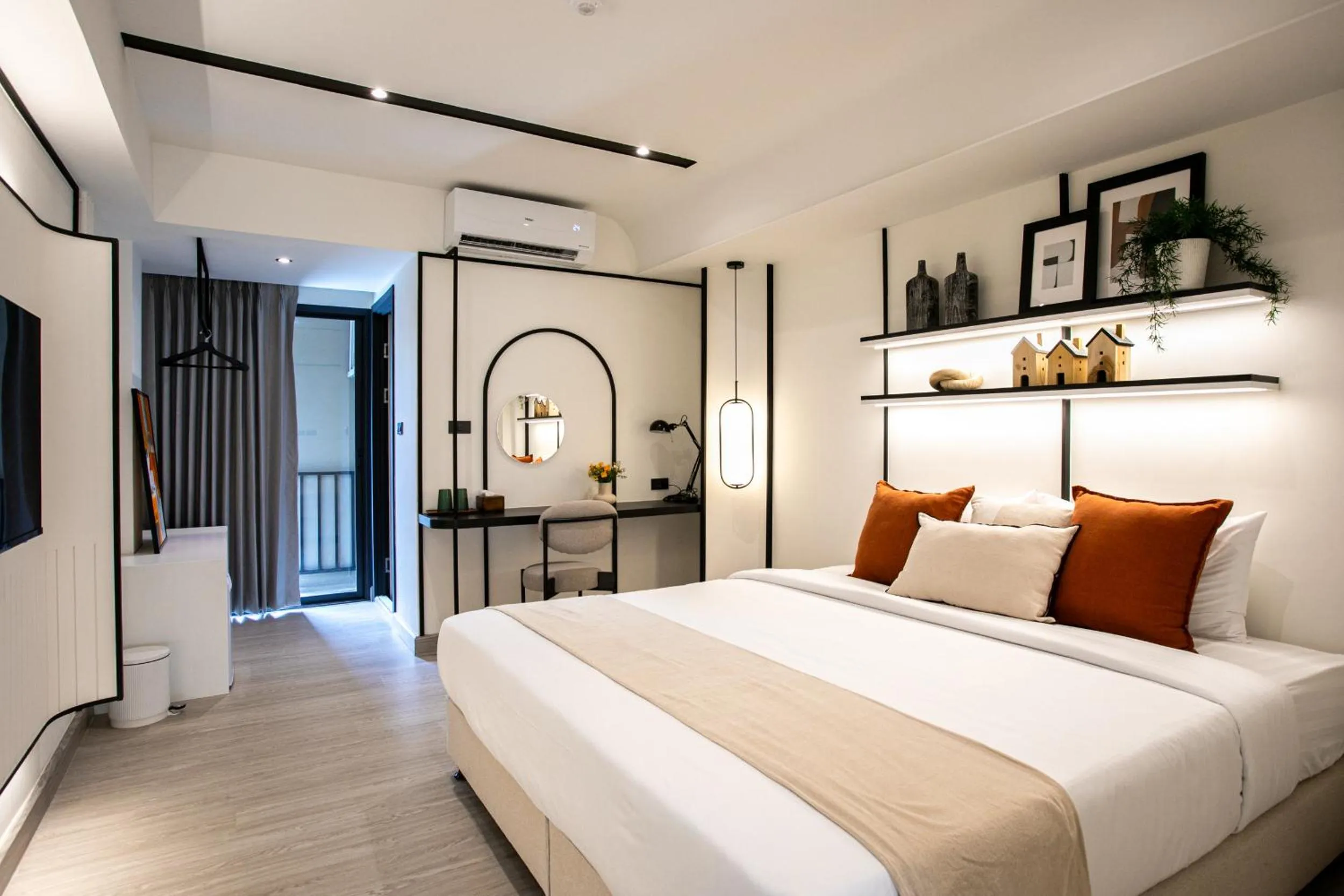 Bed in Pillow B Hotel