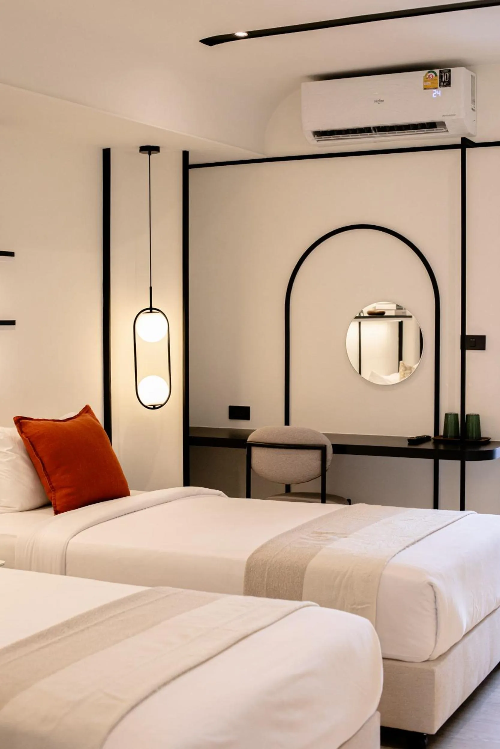 Bed in Pillow B Hotel