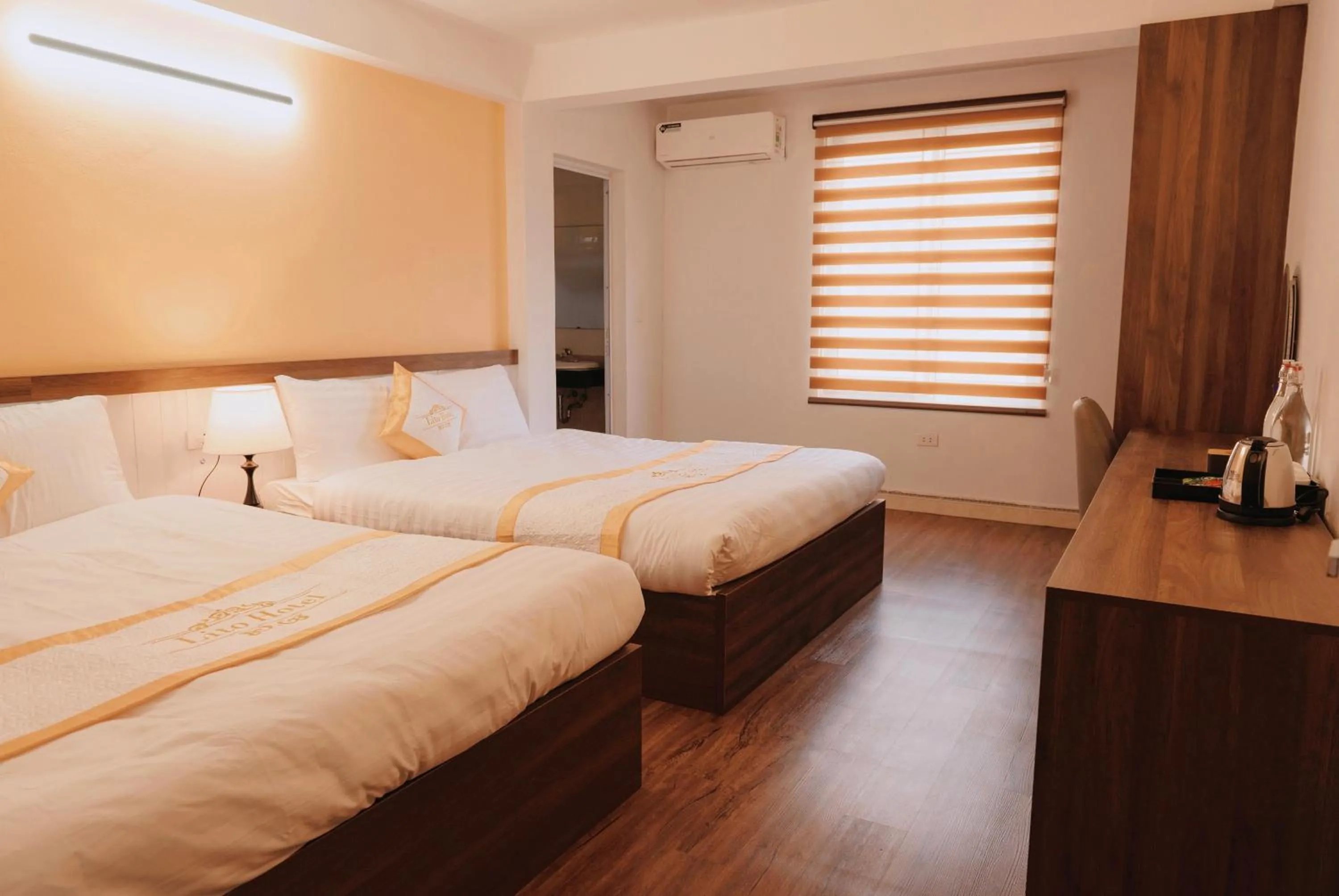 Photo of the whole room, Bed in Lito Hotel Central Sa Pa