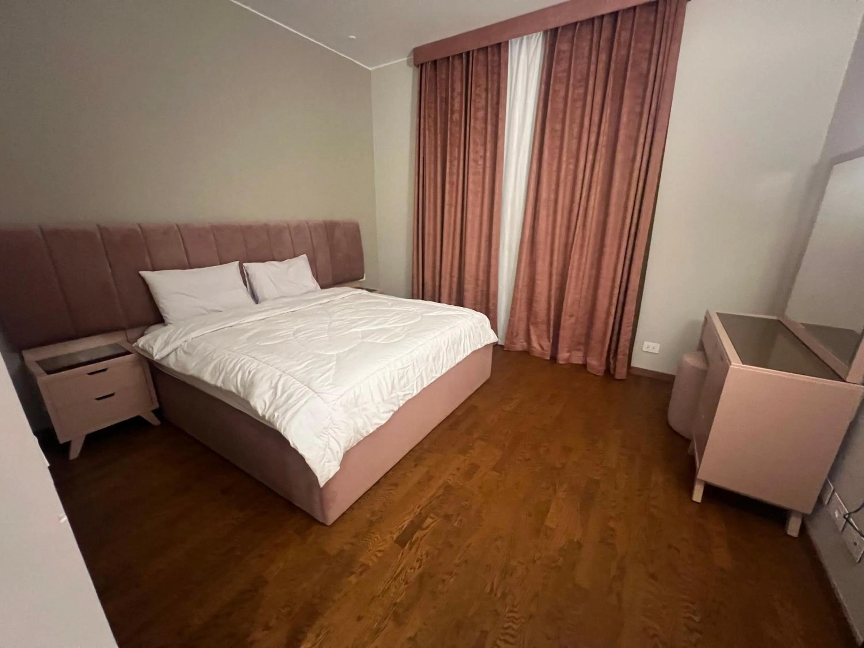 Bedroom, Bed in Luxury stay