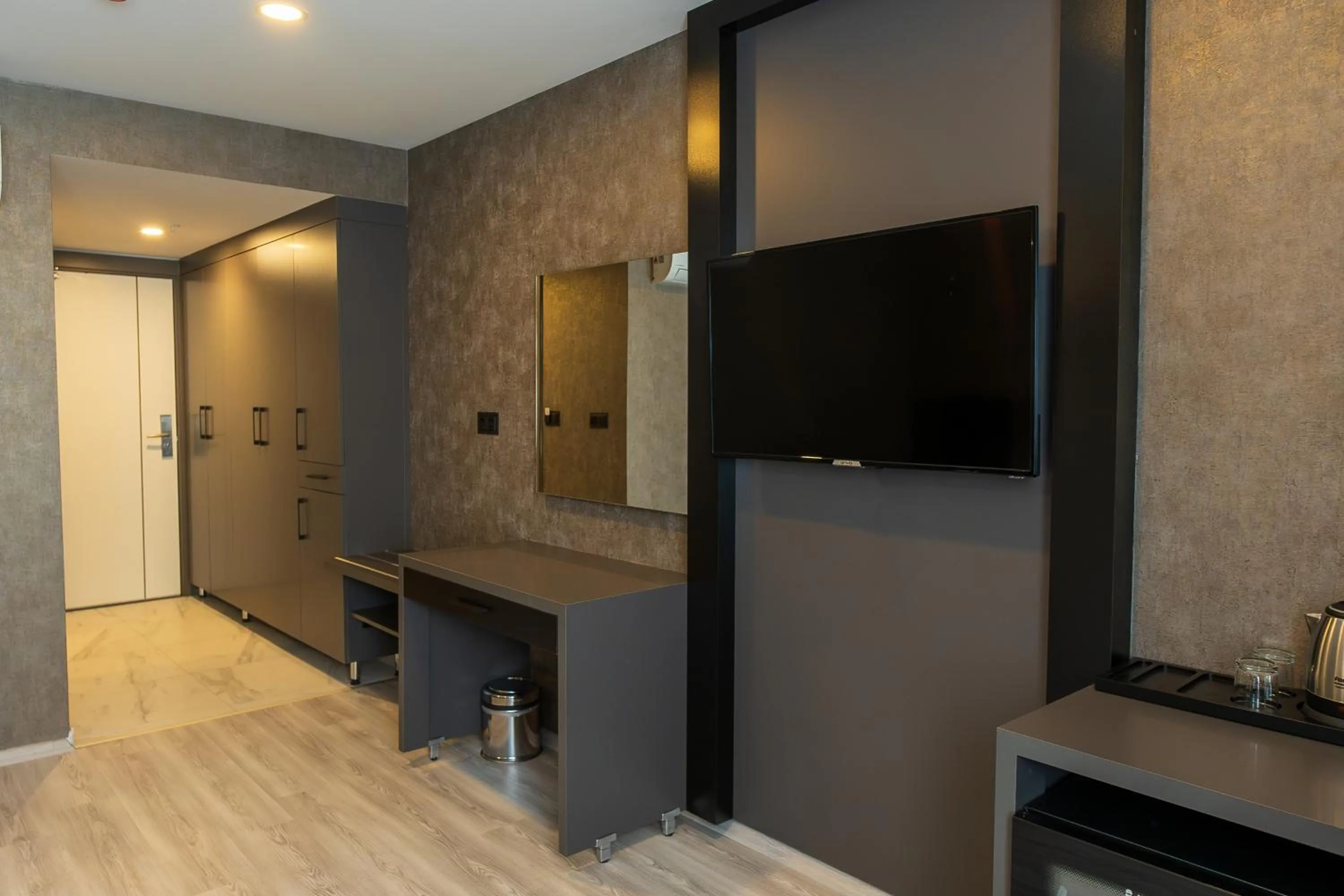 TV and multimedia in Marlen Hotel Denizli