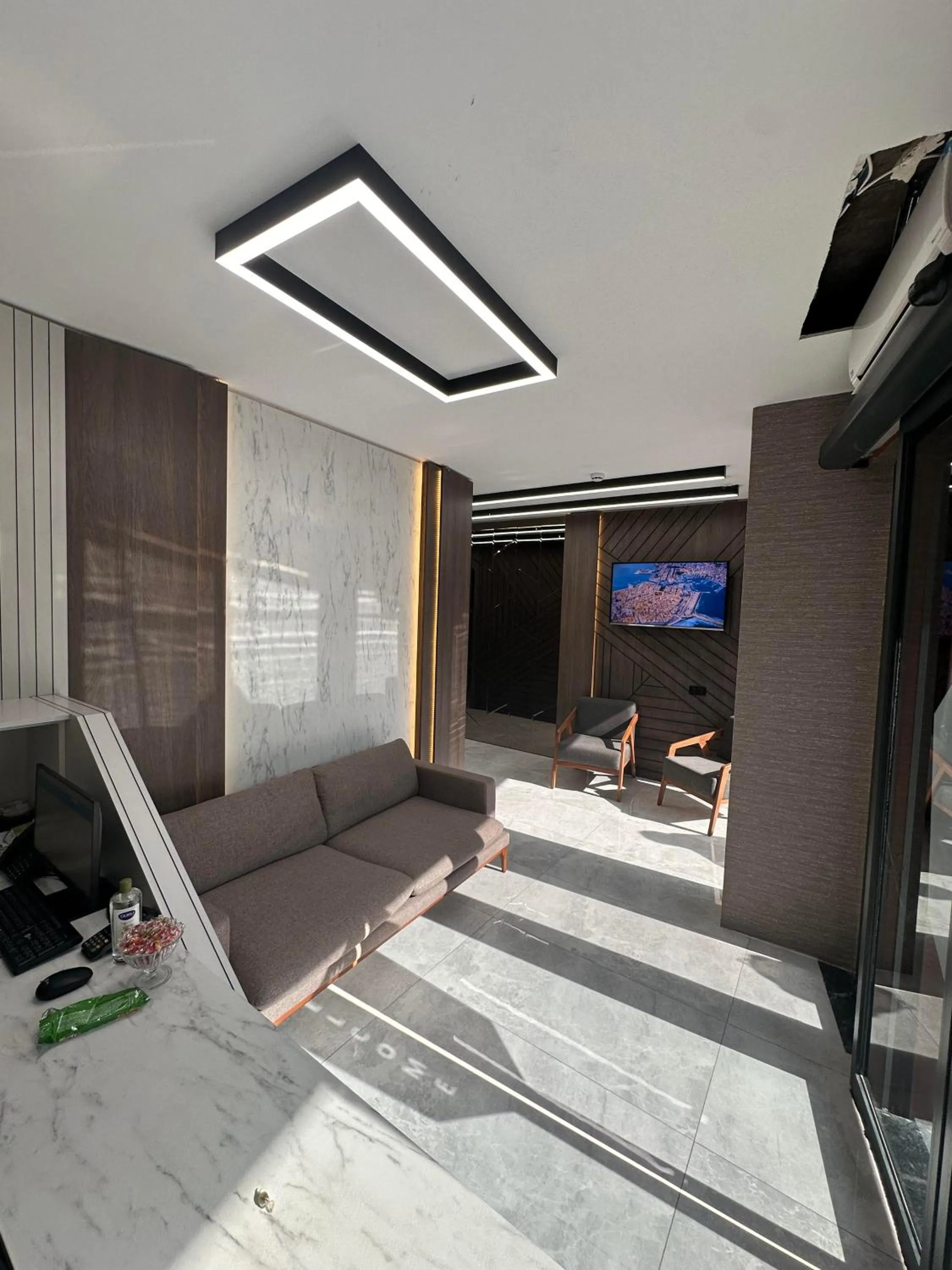 Lobby or reception in Luxury Life Suites