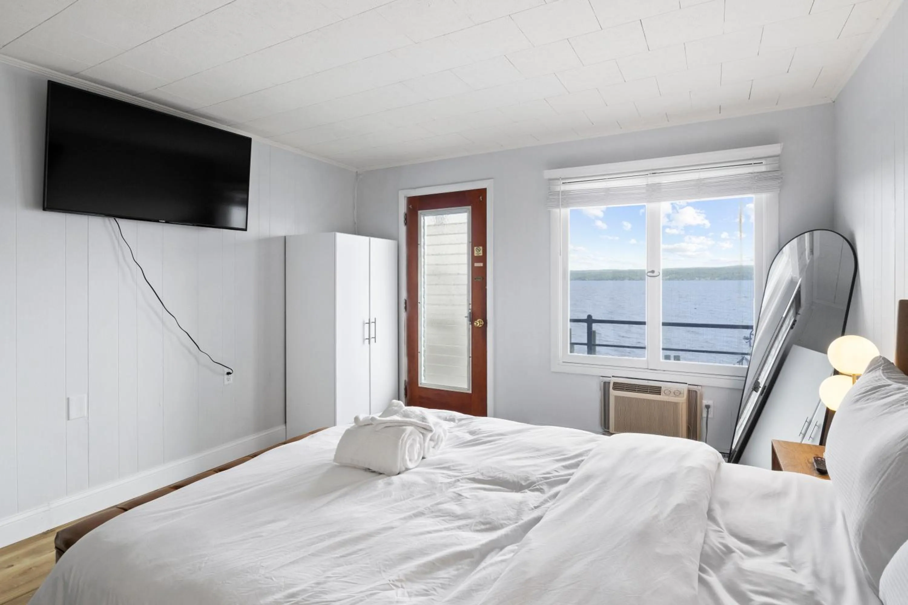 Bed in Showboat Hotel