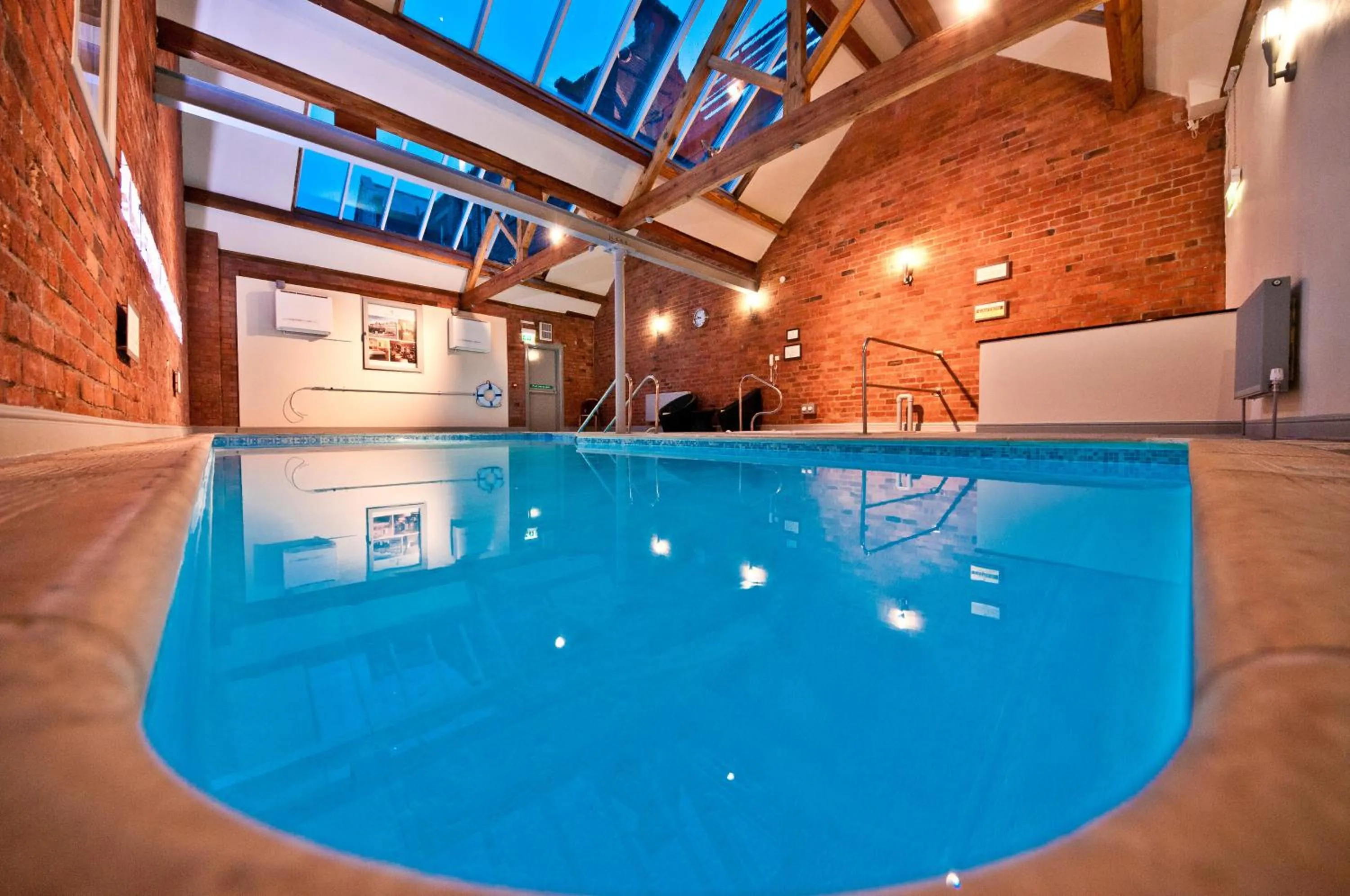 Hot Tub in Crown & Mitre Hotel