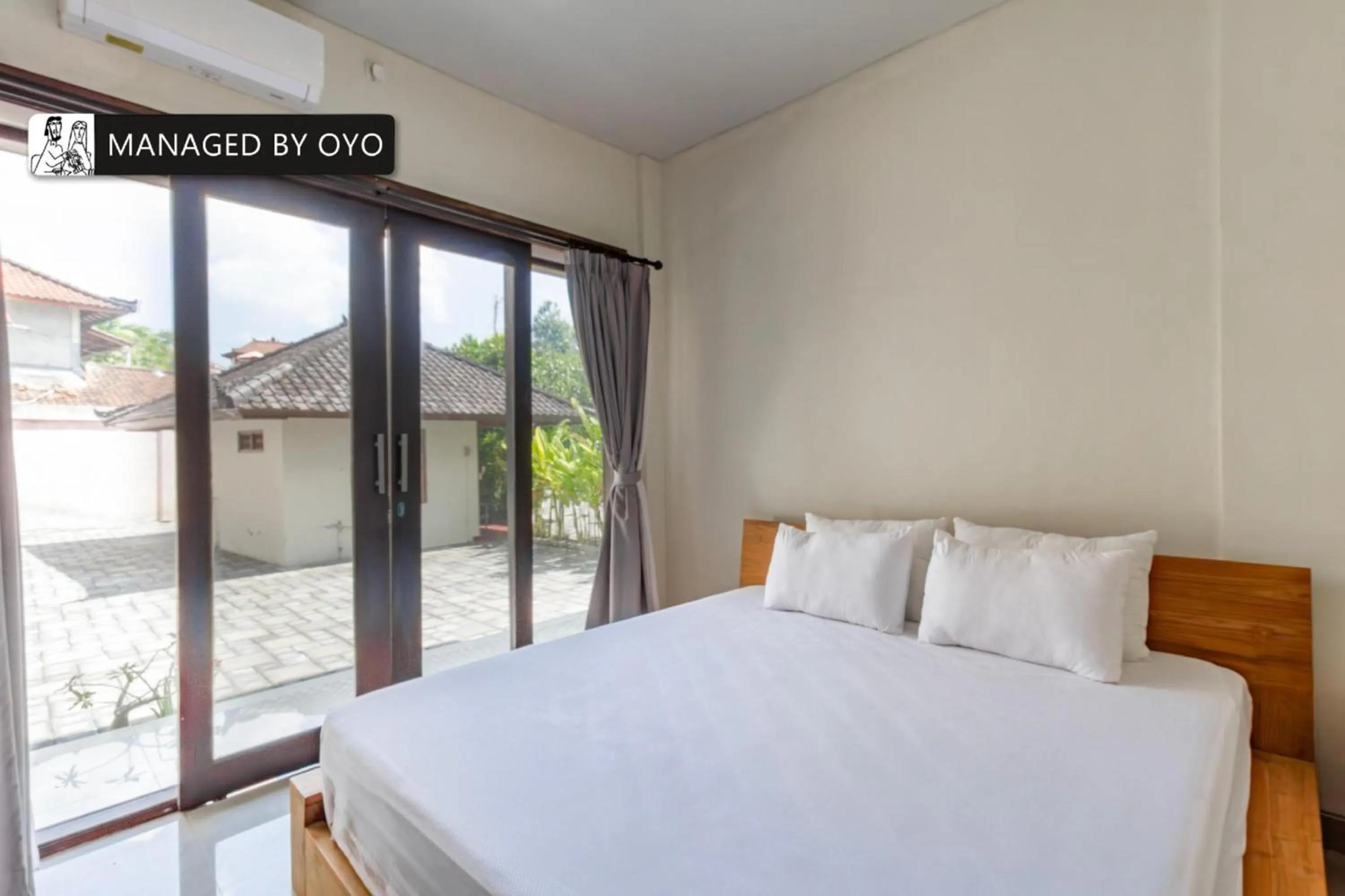 Photo of the whole room, Bed in Collection O Near Seminyak Beach Formerly The Kumpi Hotel