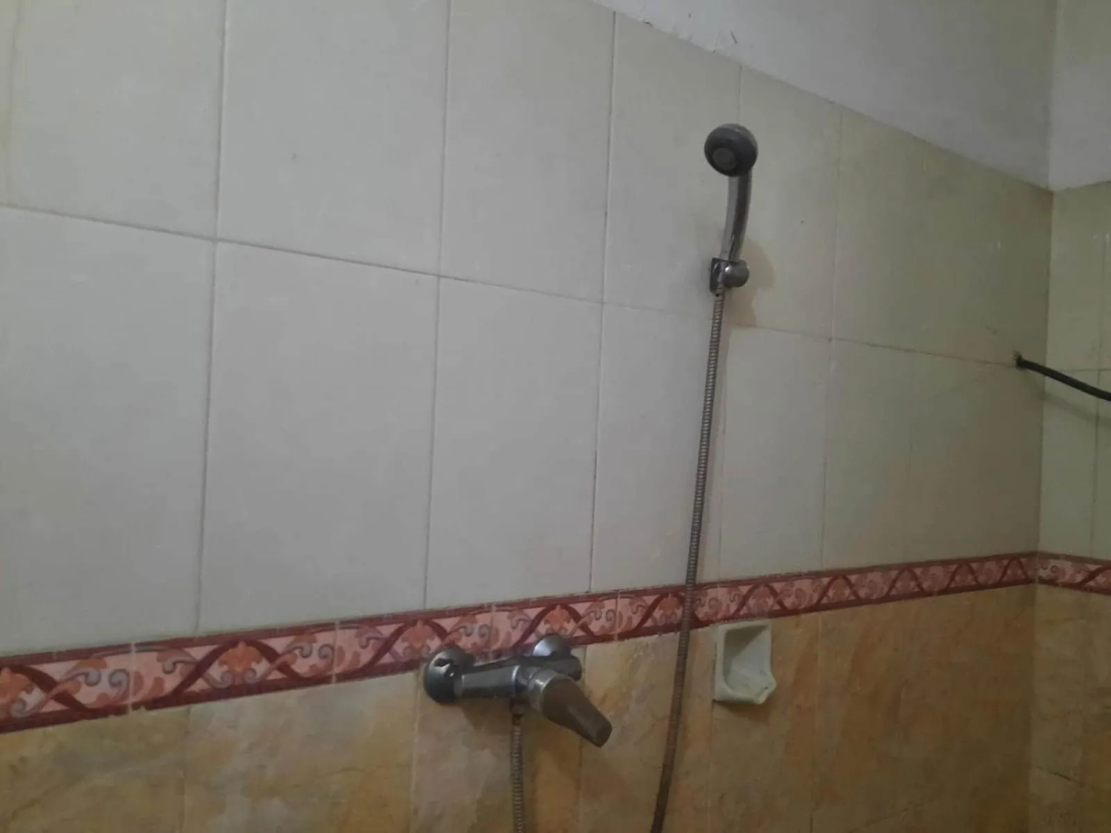 Bathroom in Hotel O Guest House Pak Eman