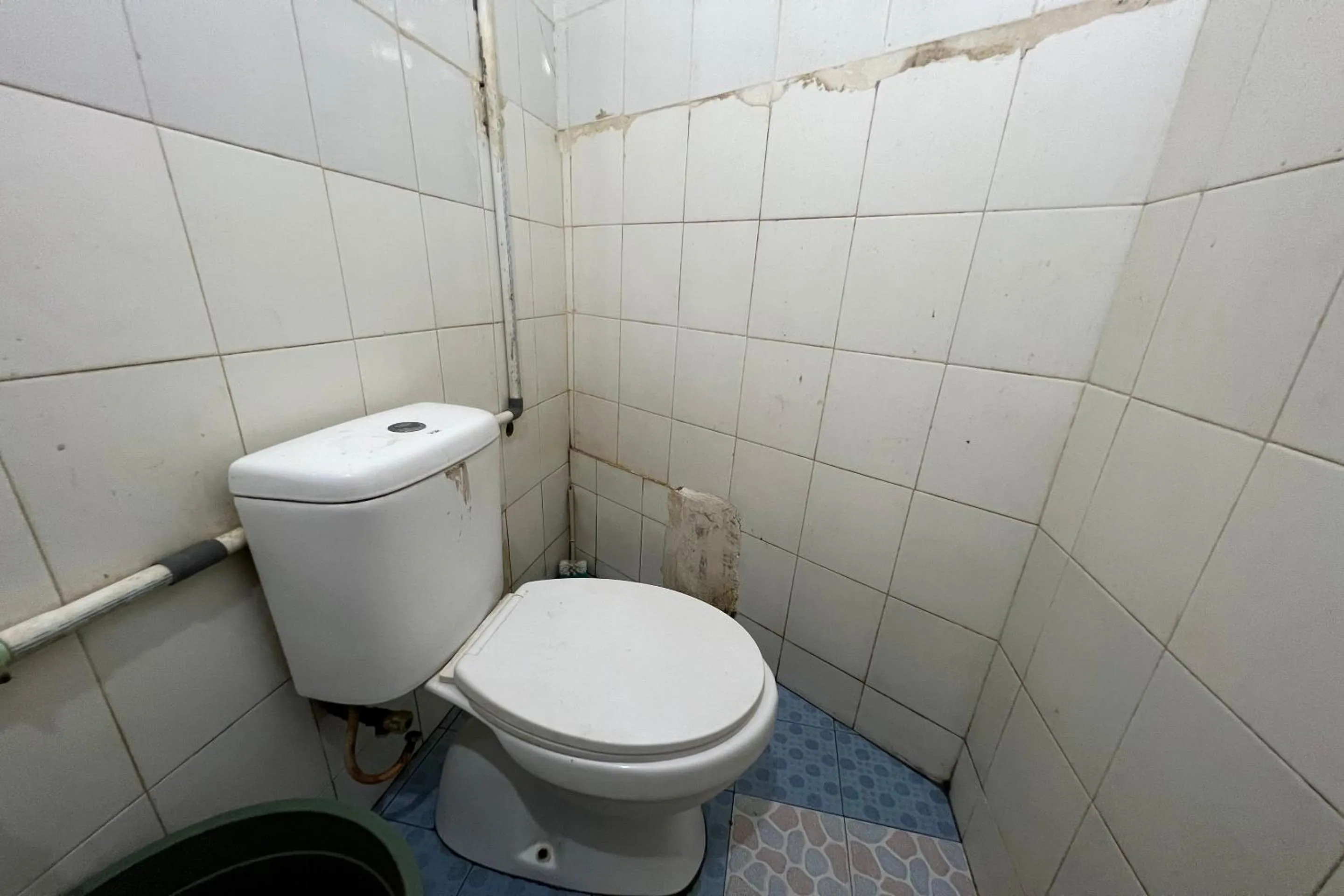 Bathroom in Hotel O Kost Stan