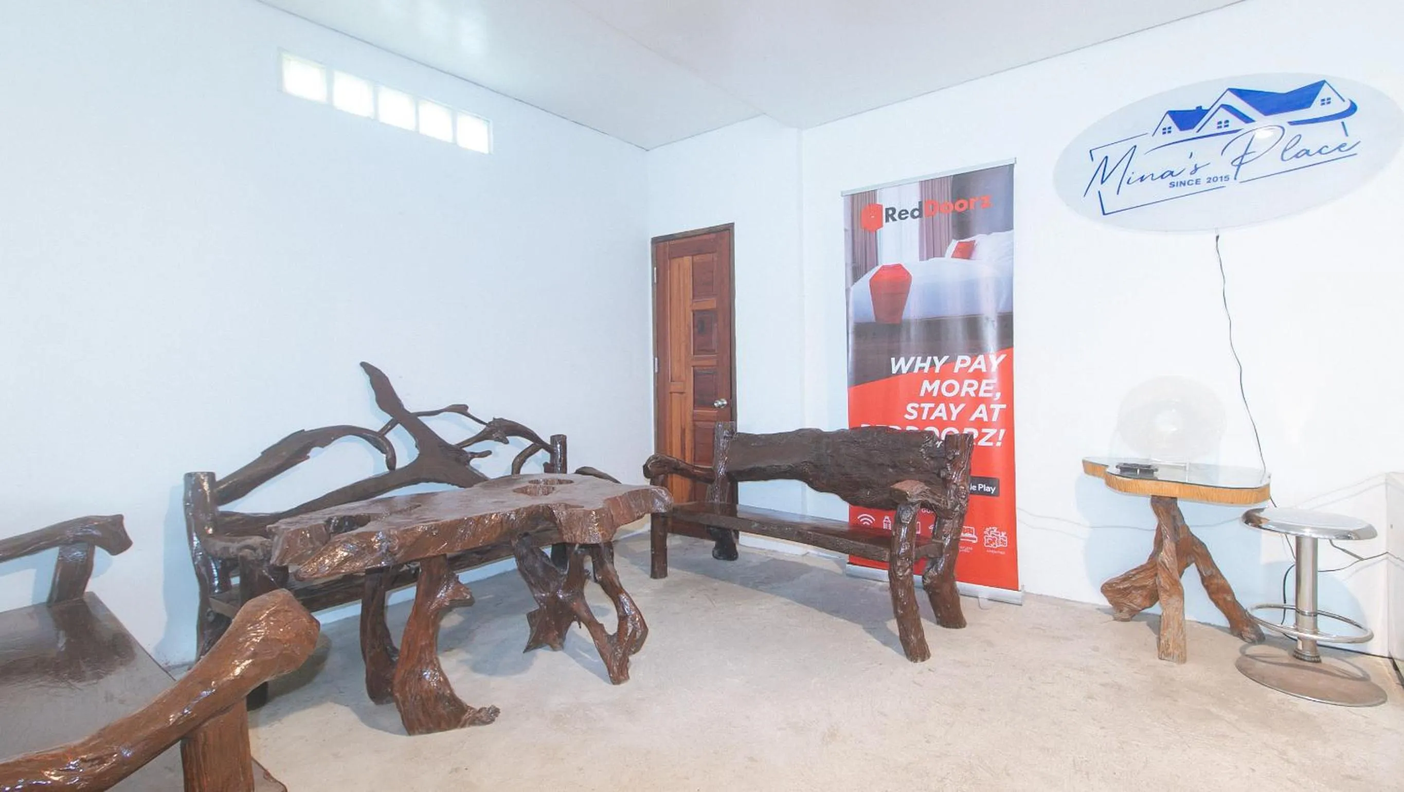 Seating area in RedDoorz at Mina's Place 2 Banez Ville Tacloban