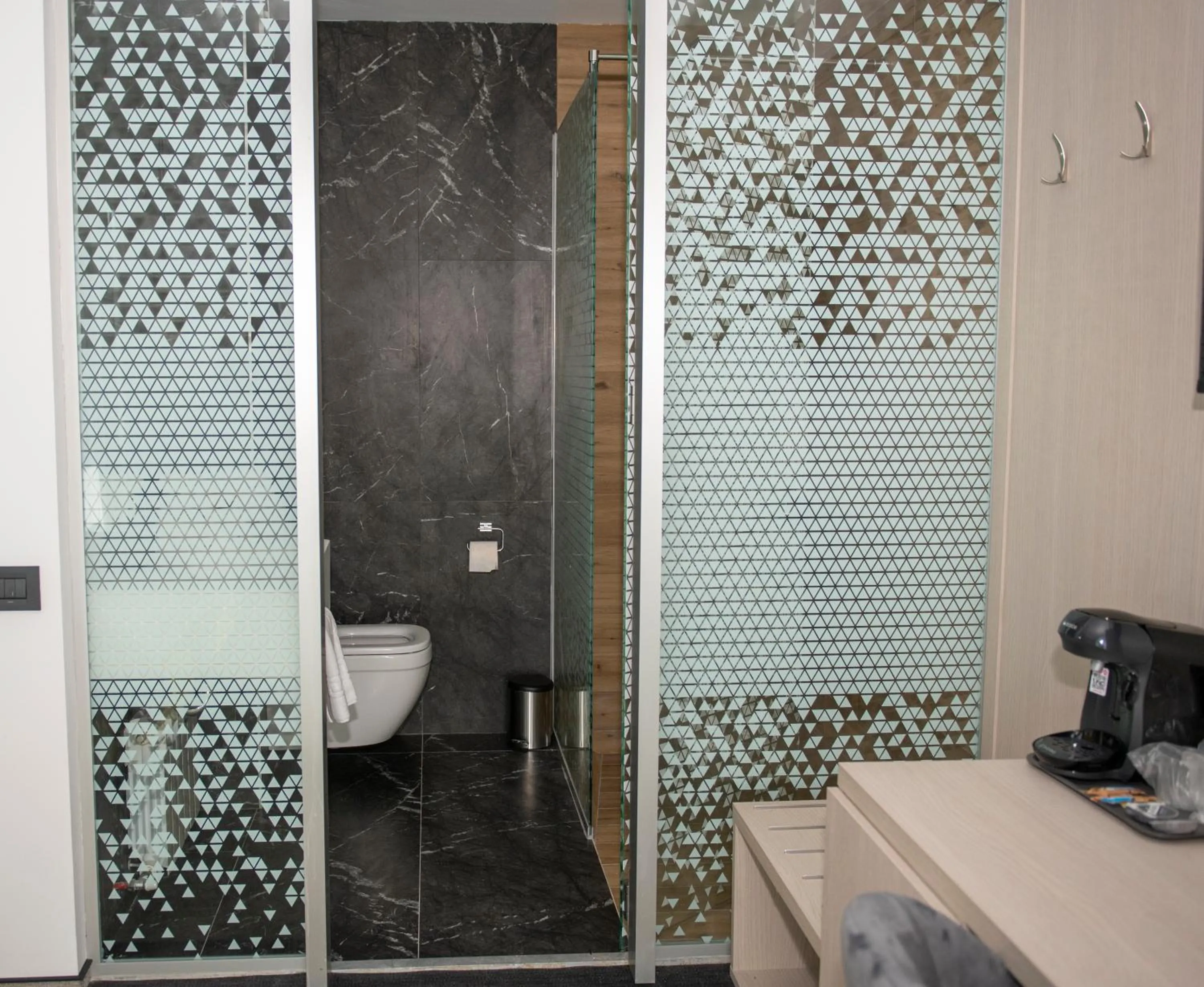 Shower in CM111Apparthotel