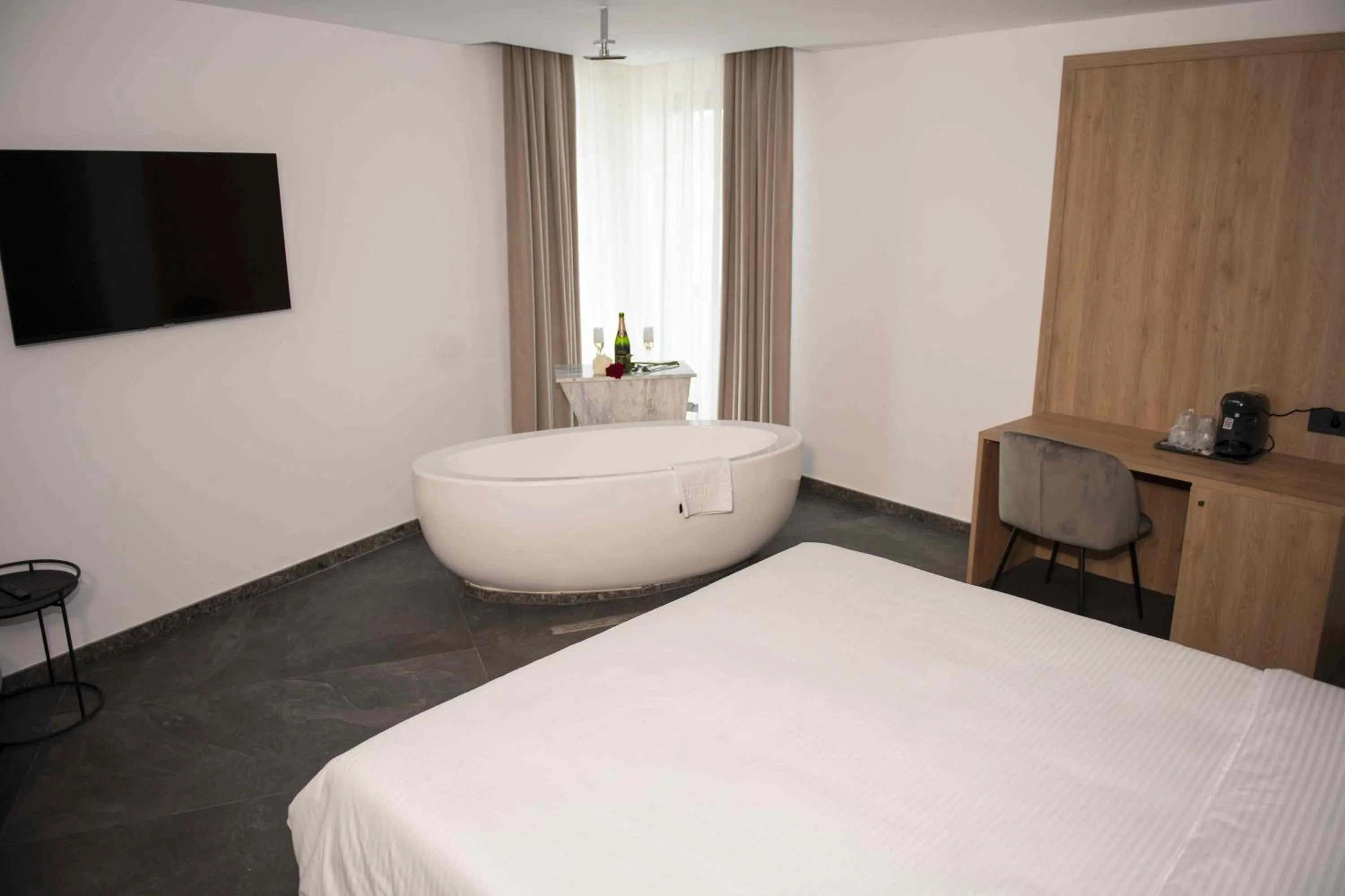 Bed in CM111Apparthotel