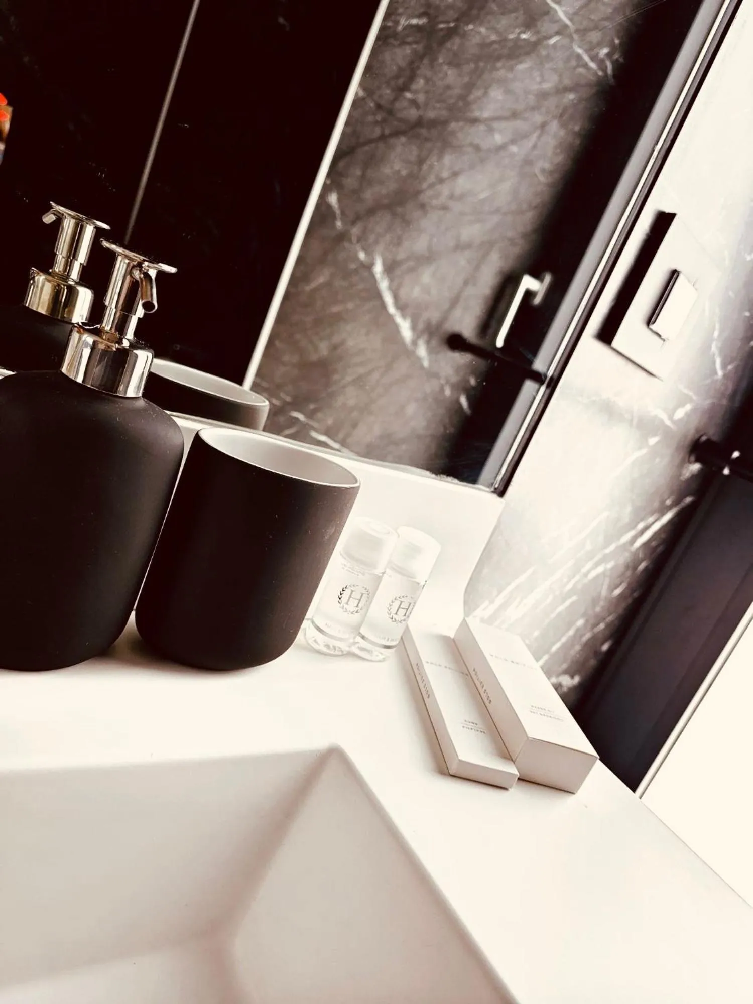 Bathroom in CM111Apparthotel