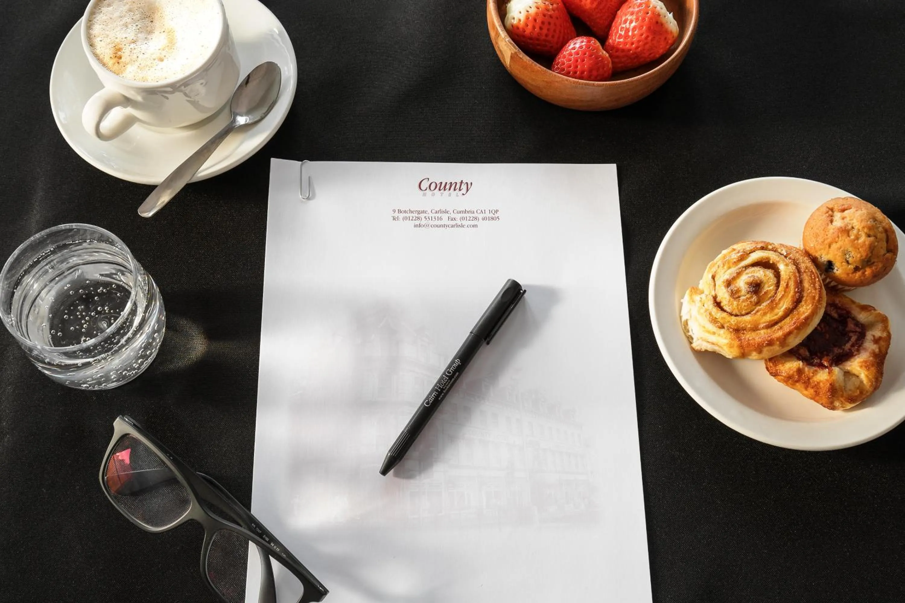 Coffee/tea facilities in The County Hotel