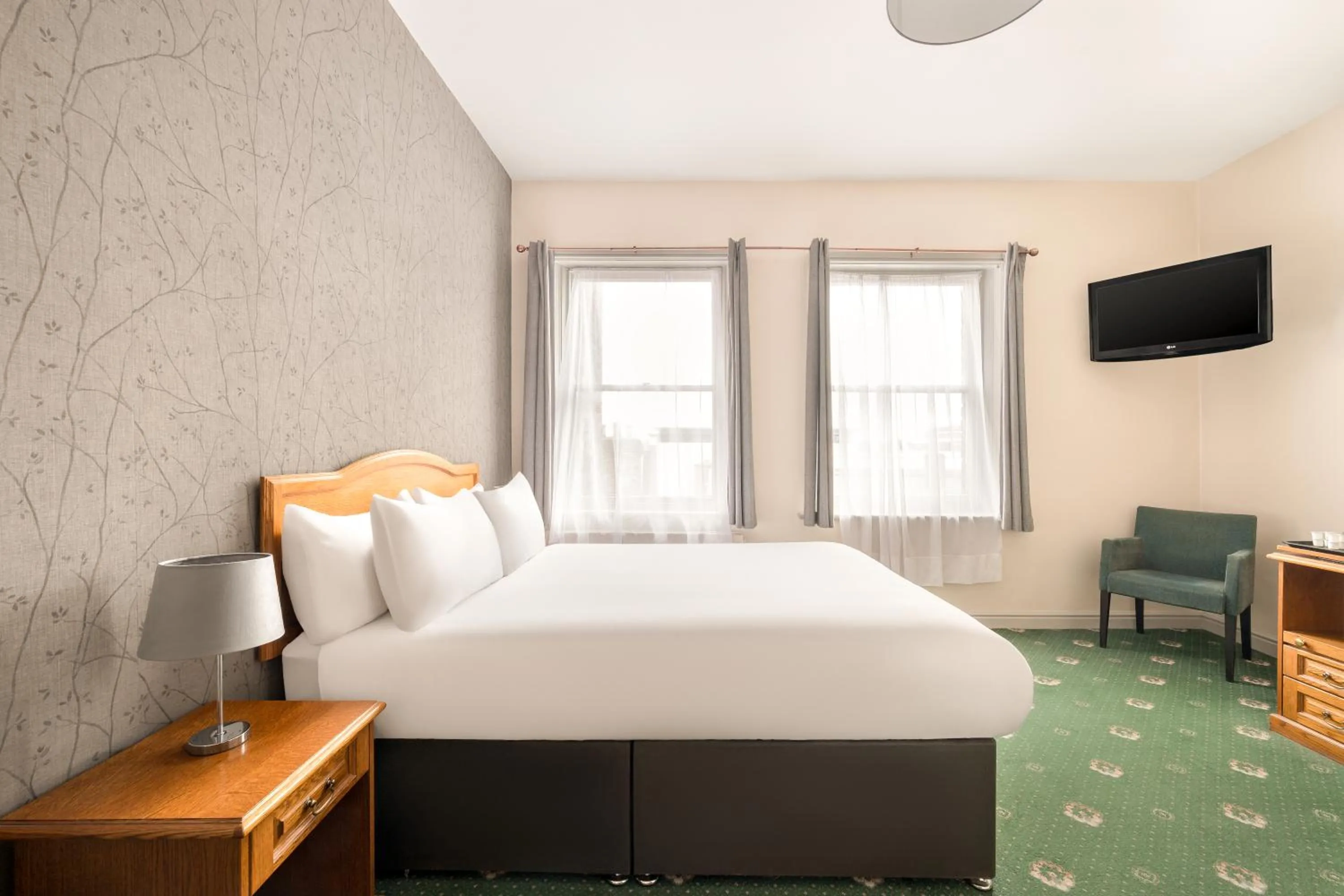 Bedroom, Bed in The County Hotel