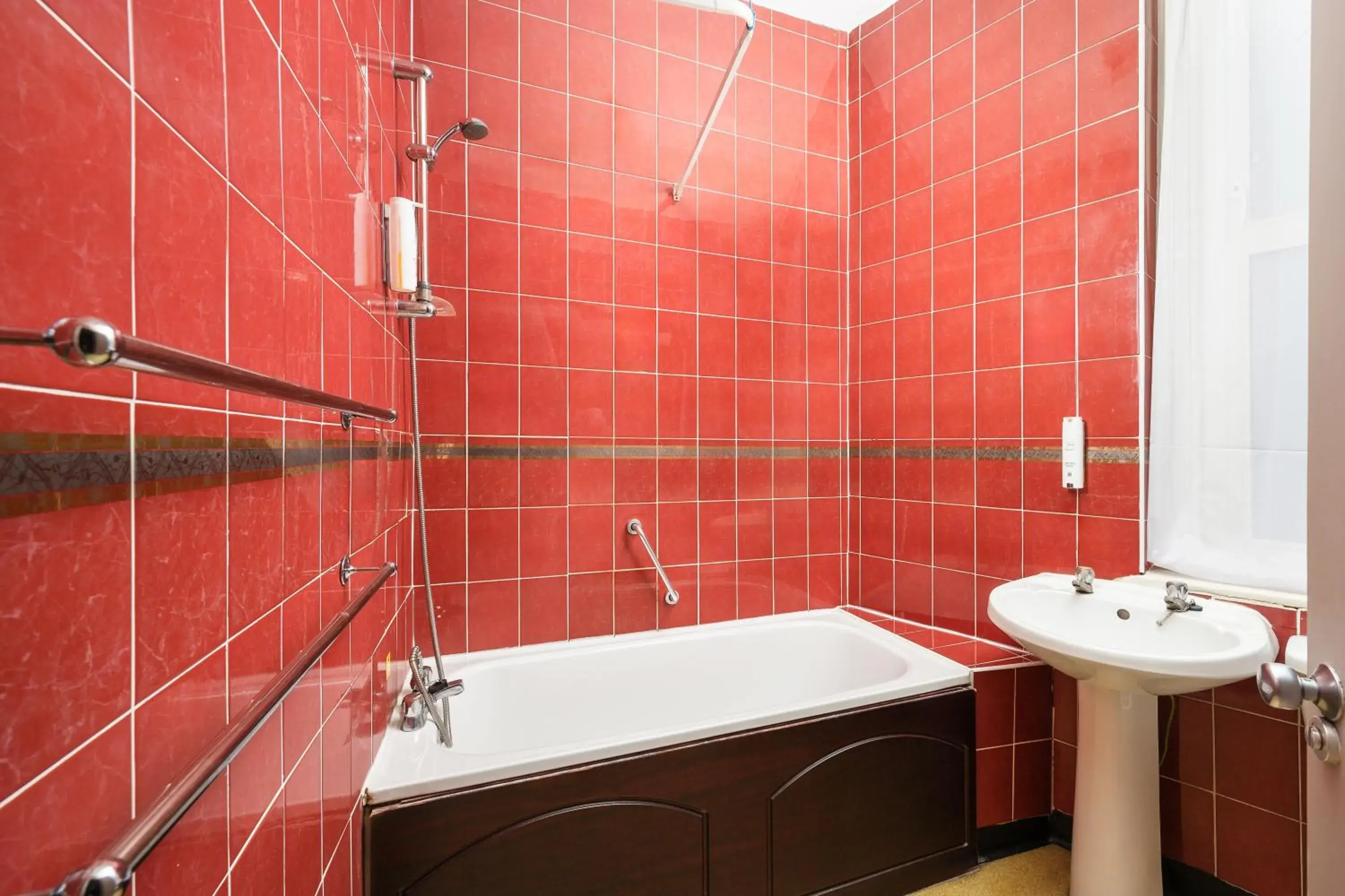 Twin Room in The County Hotel Twin Room in The County Hotel