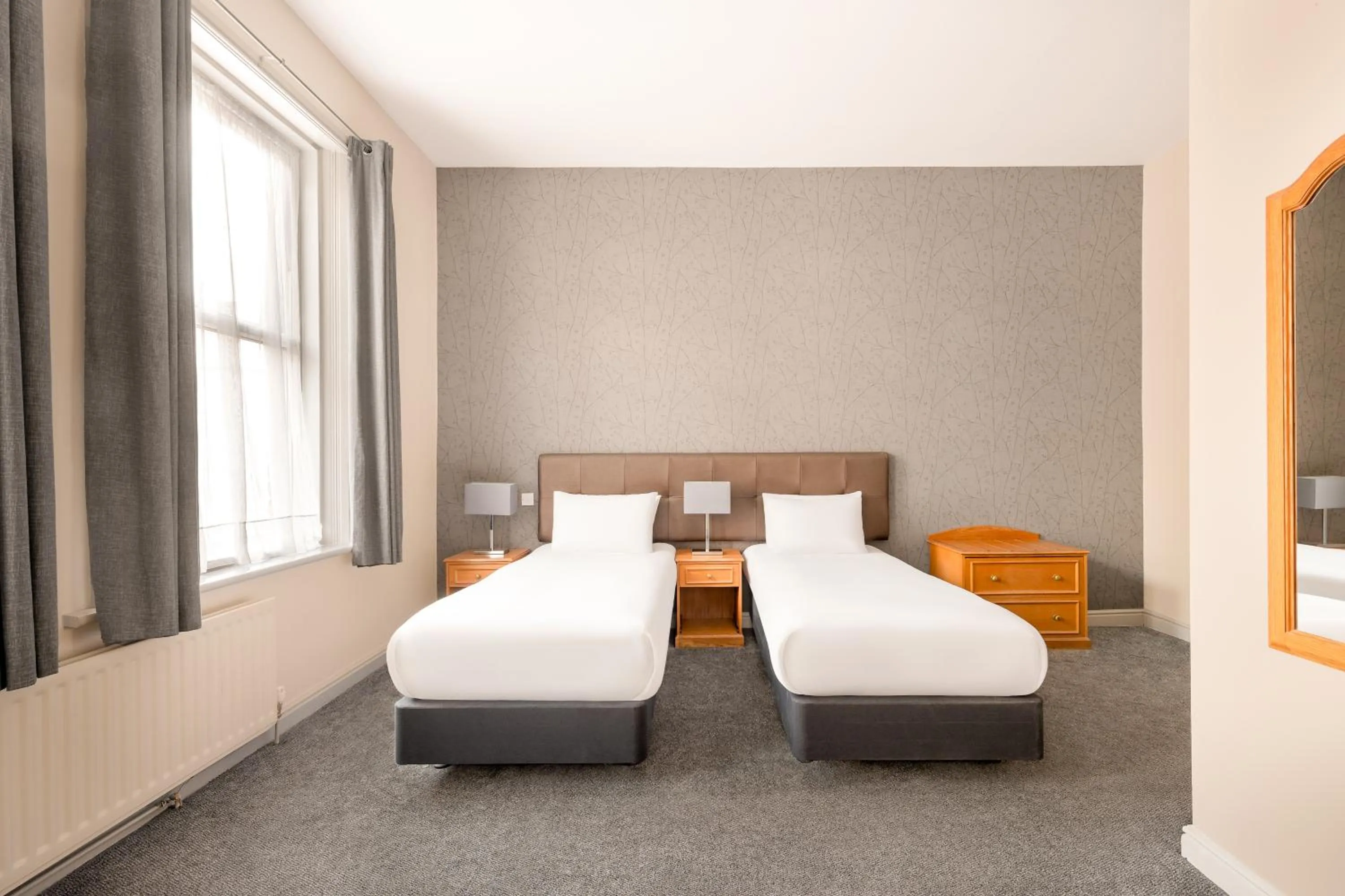 Bedroom, Bed in The County Hotel