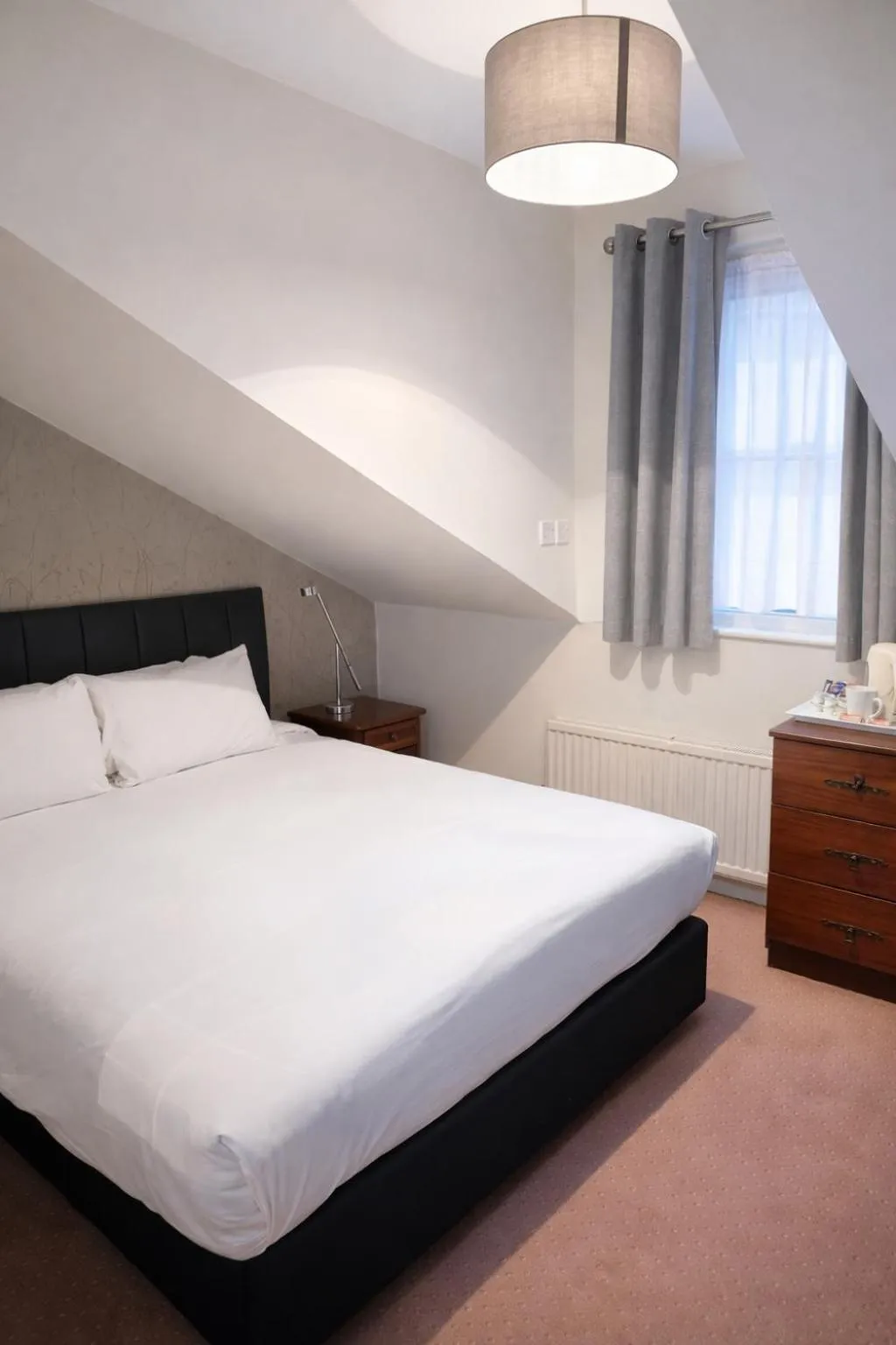 Bed in The County Hotel