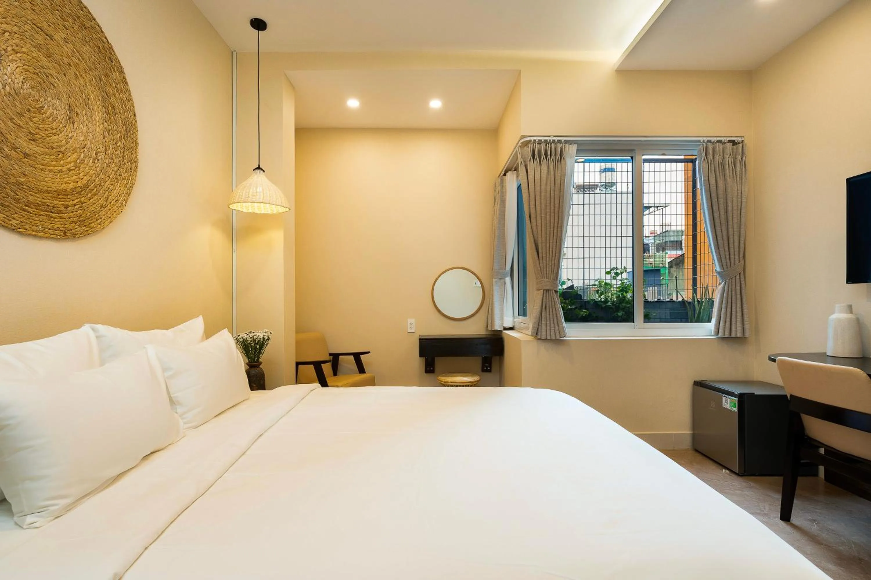 Bedroom, Bed in HemTouch House