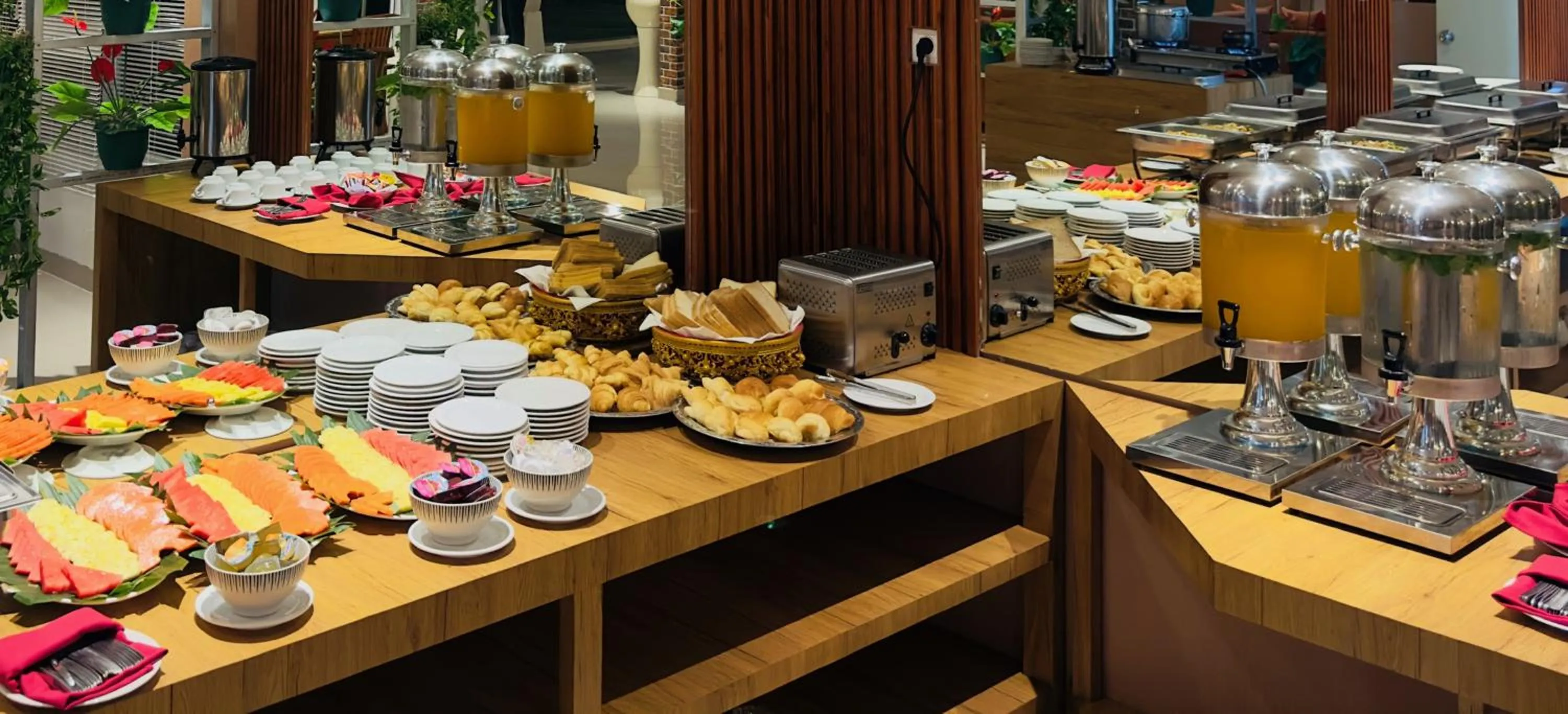 Breakfast in The Pandan Sari Hotel