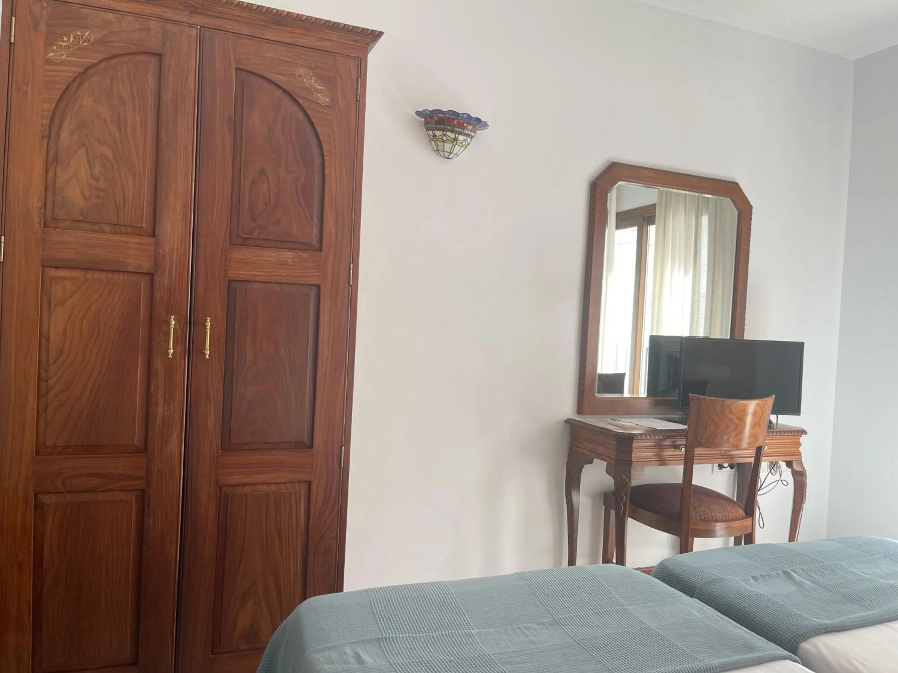 Bedroom in Hotel Al-Andalus