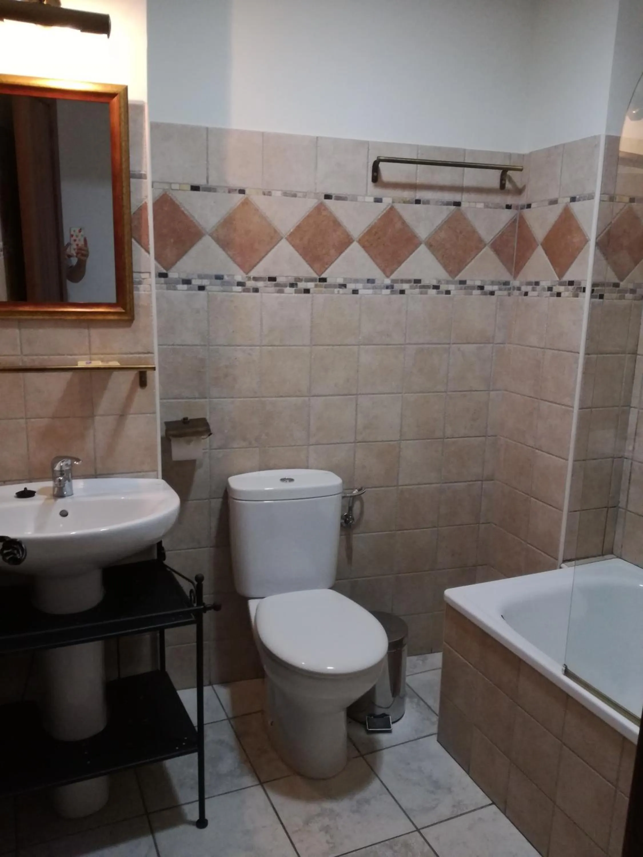 Toilet in Hotel Al-Andalus