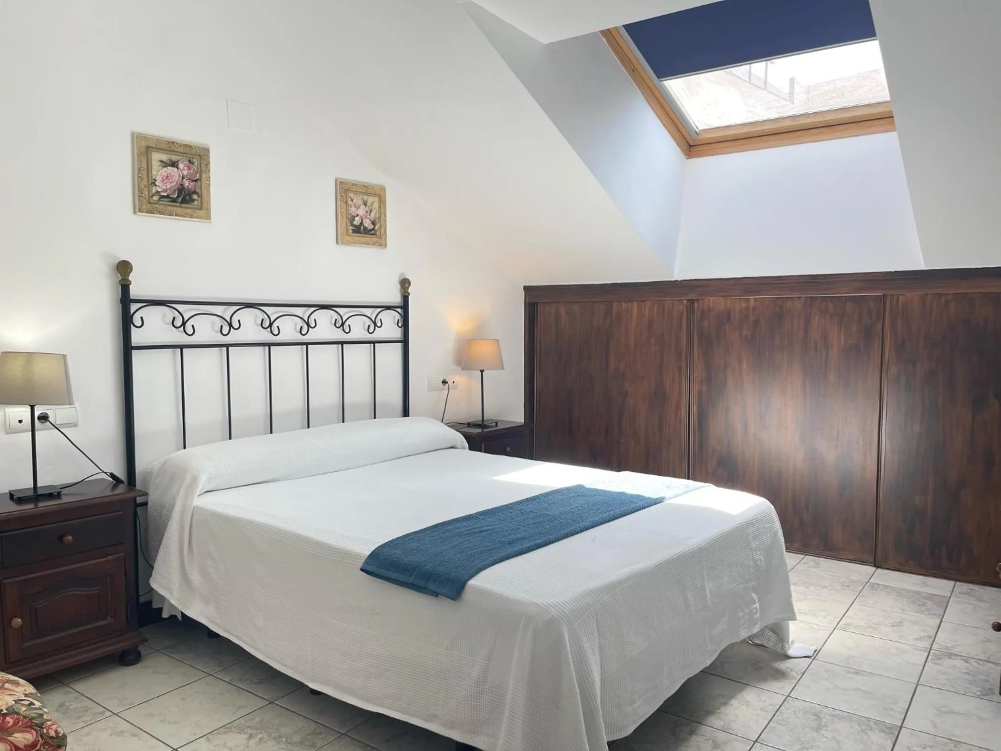 Bedroom in Hotel Al-Andalus