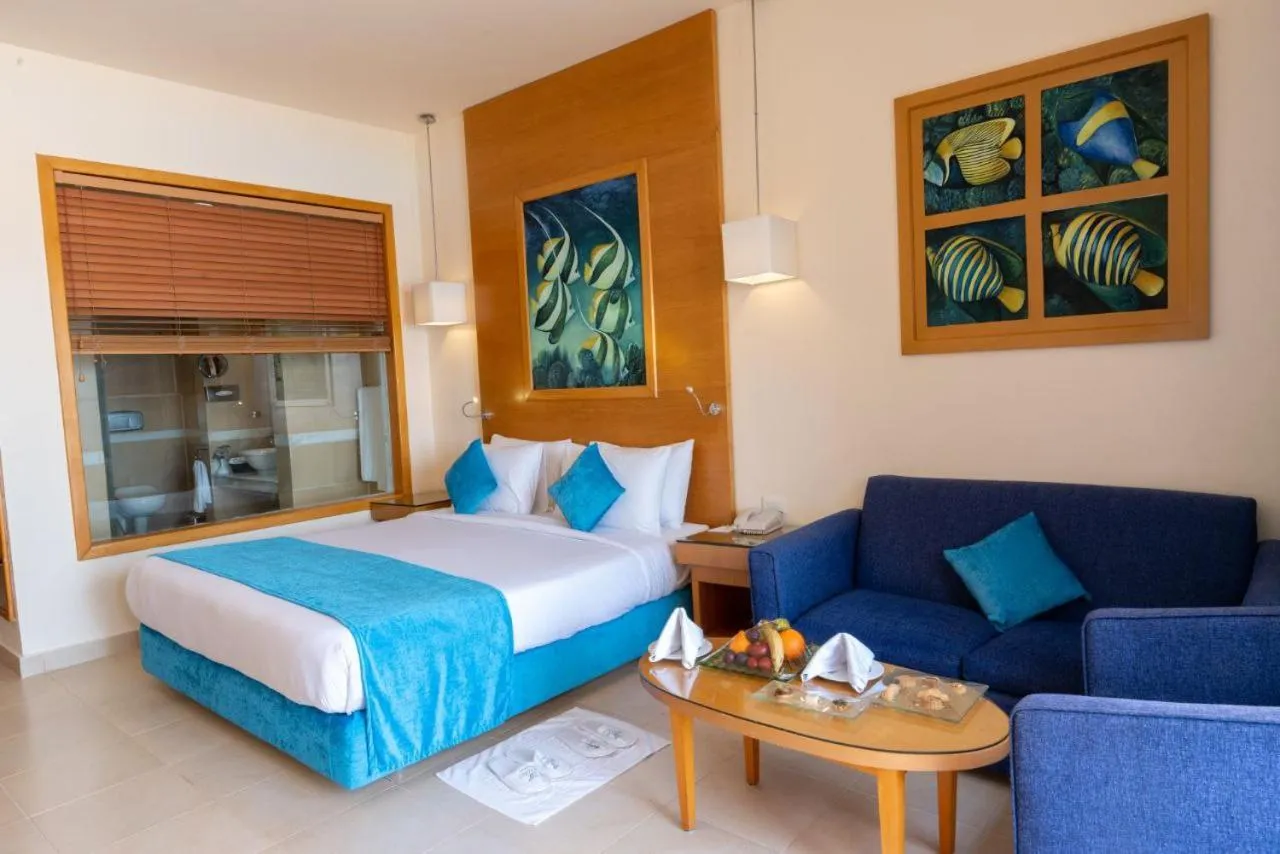 Bed in Parrotel Beach Resorts