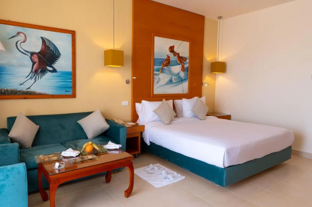 Bed in Parrotel Beach Resorts