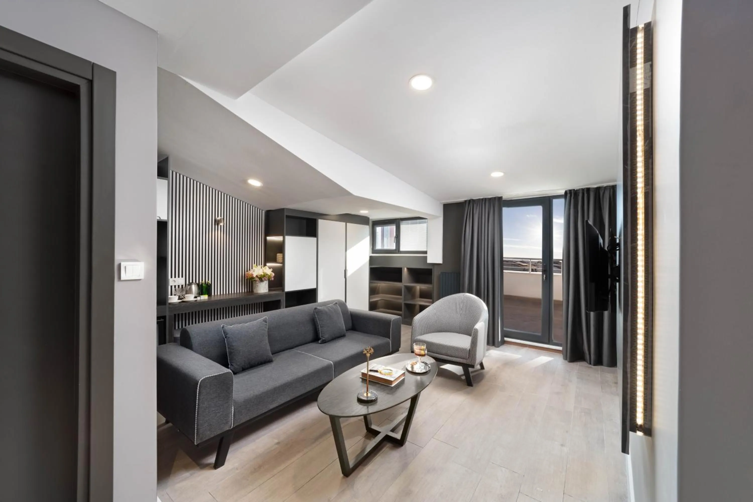 TV and multimedia in Siesta Hotel Bakırköy