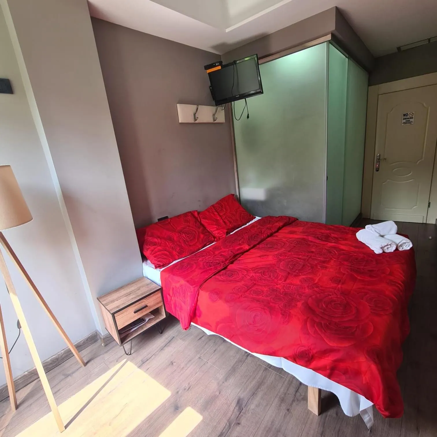 Bed in Driti Central Hotel