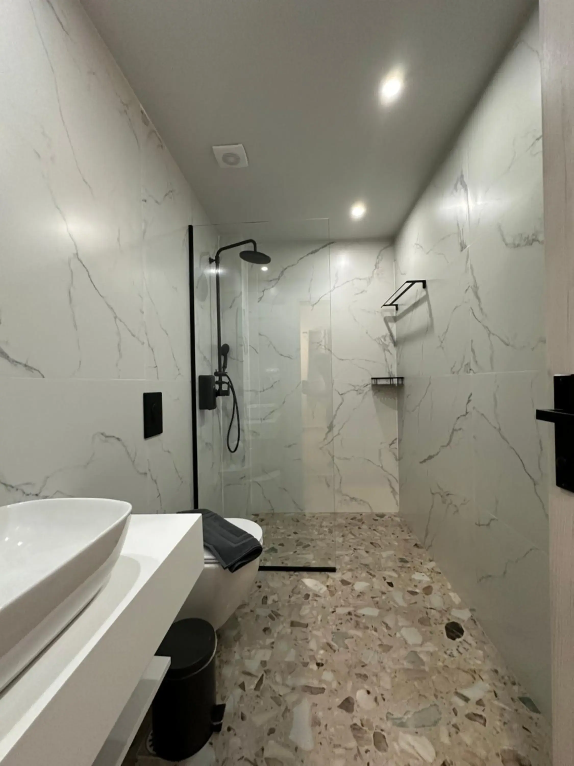 Superior Twin Room in Athens Hawks Urban Superior Twin Room in Athens Hawks Urban