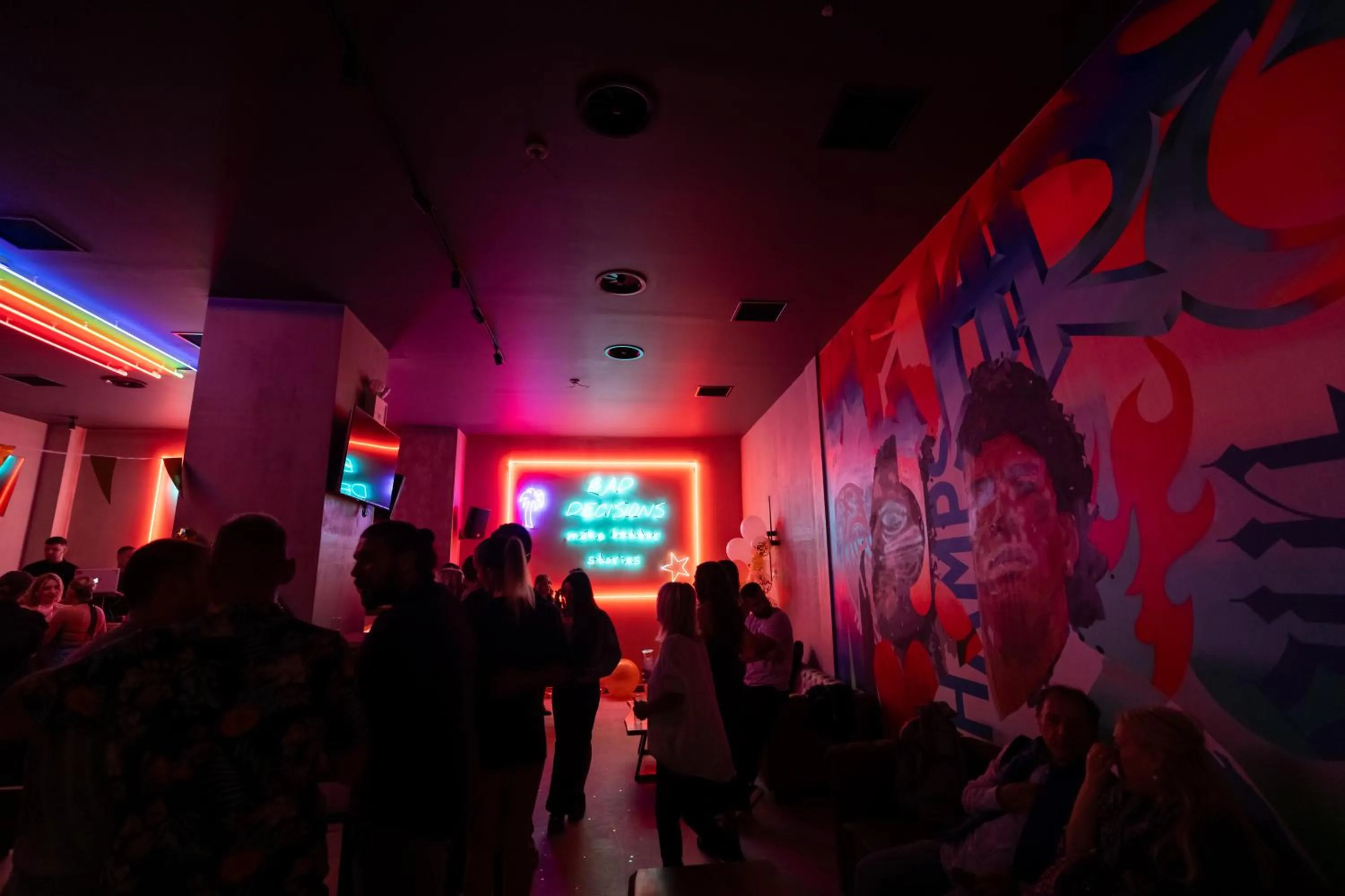 Nightclub / DJ in Athens Hawks Urban