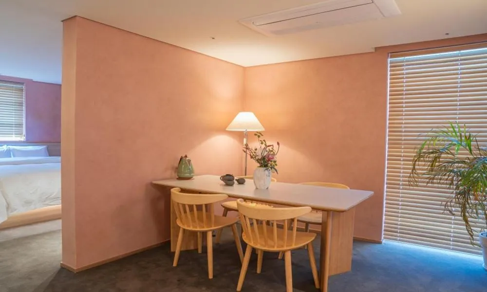 Jamsil Orosie Tourist Hotel