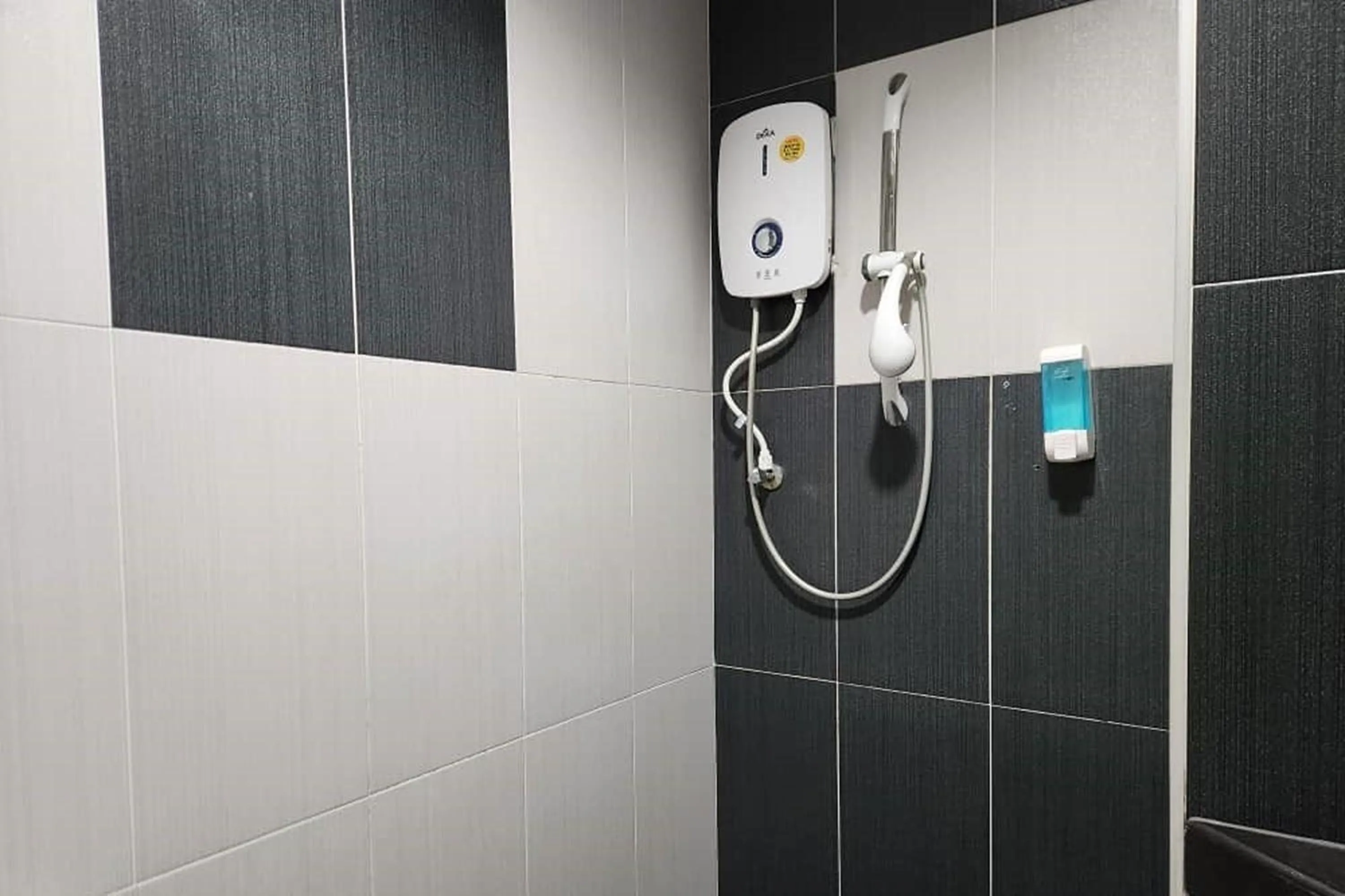 Bathroom in Hotel Alam Indi