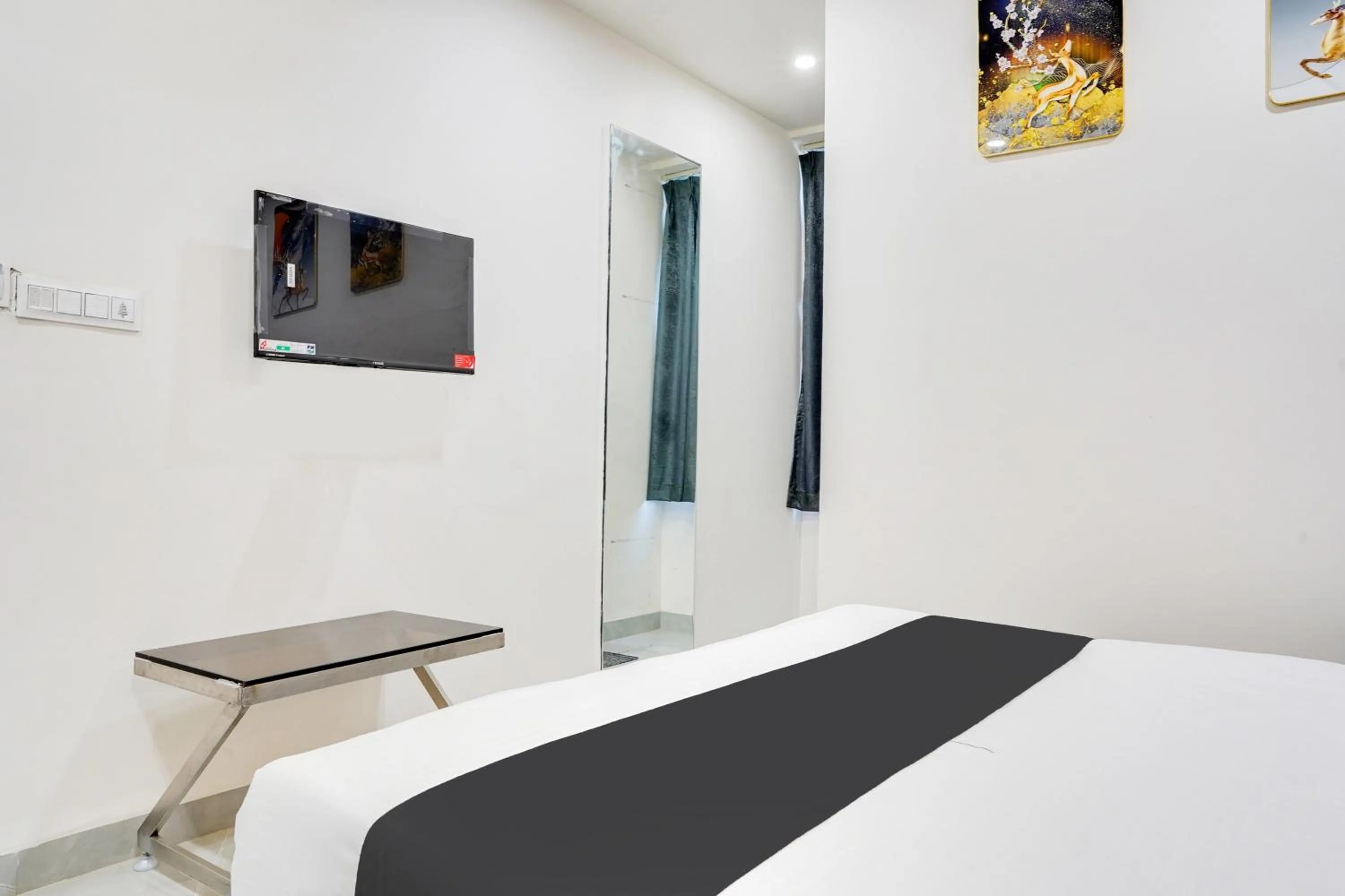 Bedroom, Bed in Super Collection O Panchvati Regency