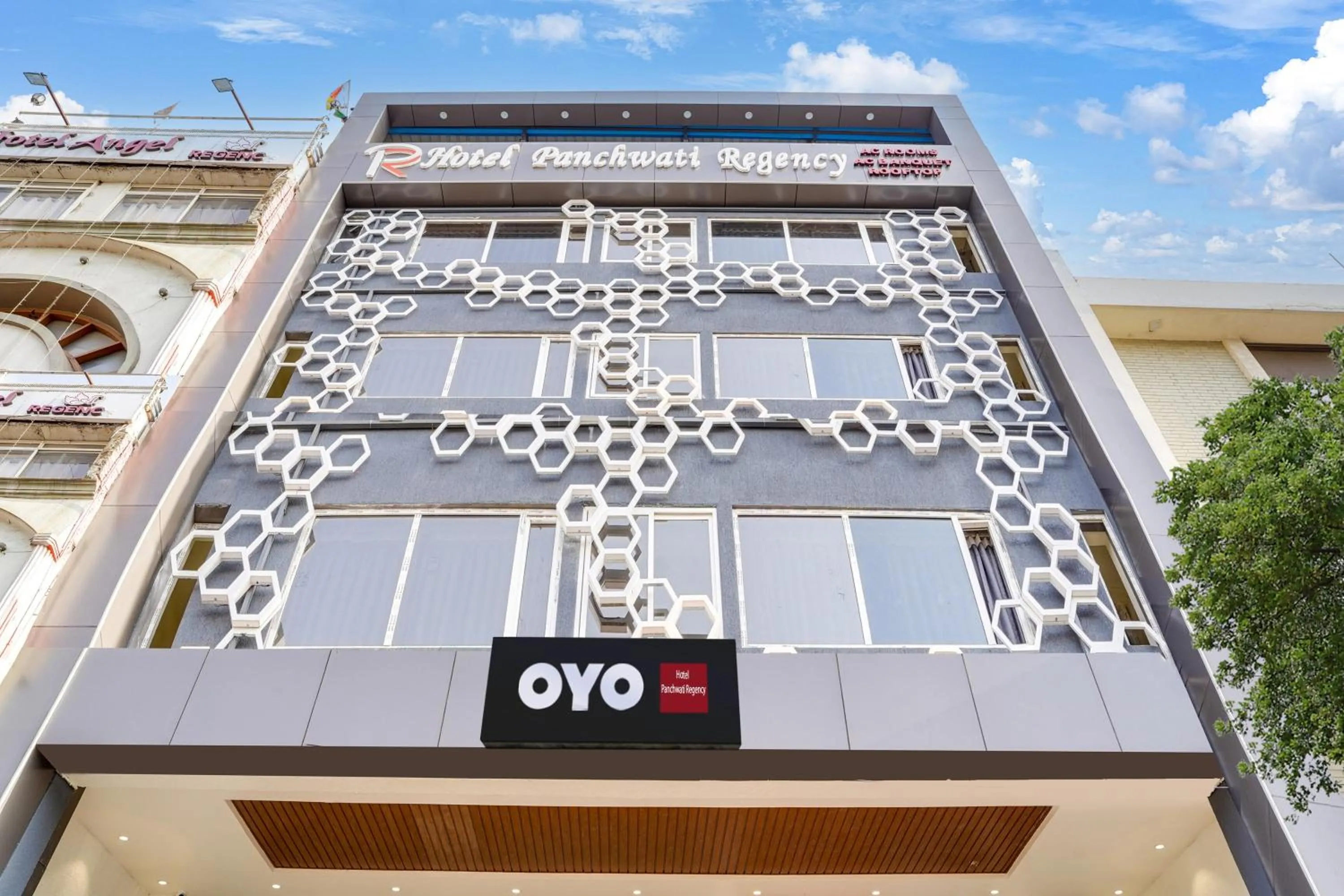 Facade/entrance in Super Collection O Panchvati Regency